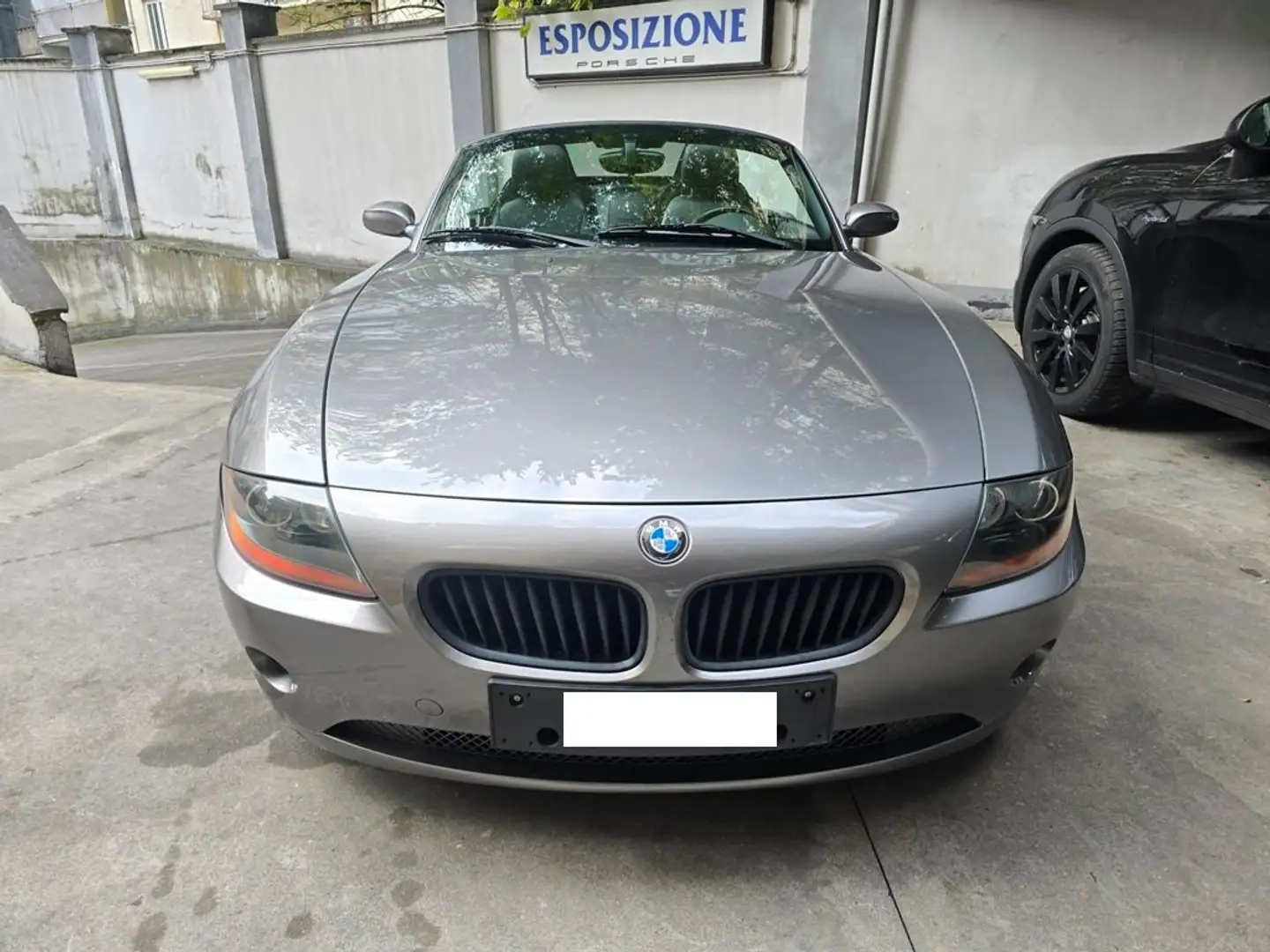 BMW Z4 Roadster 2.5i BOOK SERVICE/CRS Grau - 2