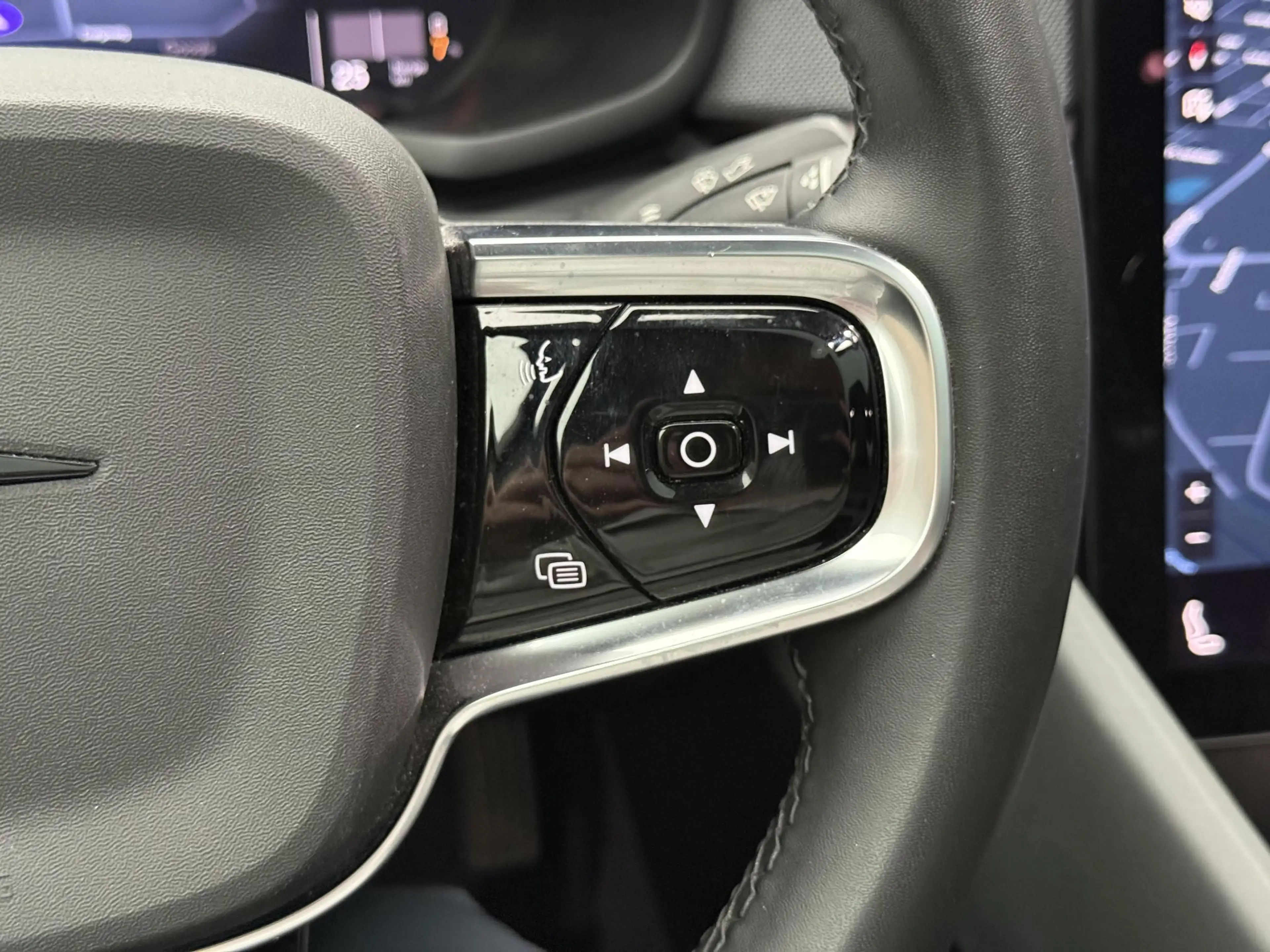 Polestar 2 Standard Range Single Motor 69 kWh | BTW | — photo 12