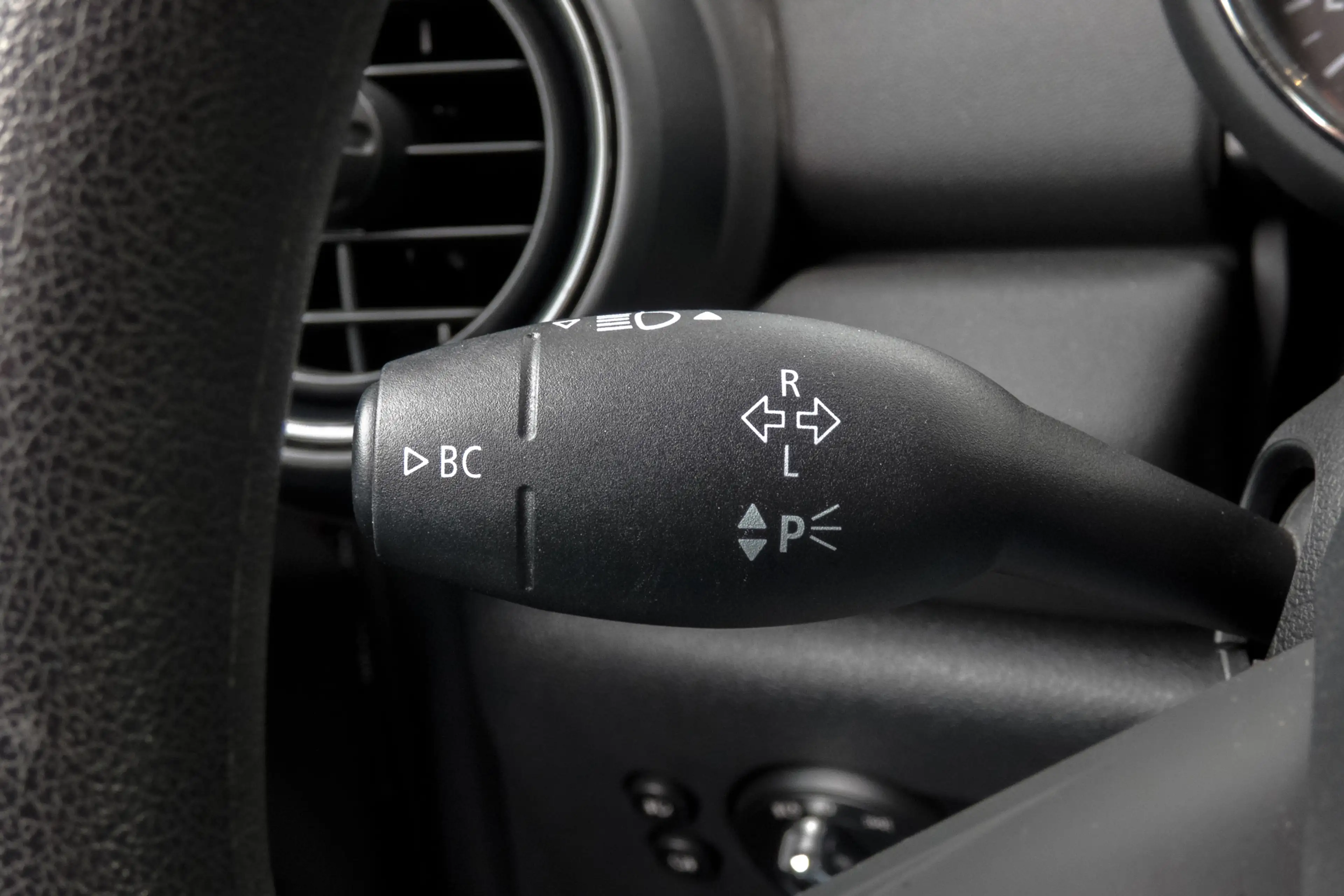 MINI One 5-Deurs 1.5 | Parkeersensoren | Airco | Bluetooth — photo 24