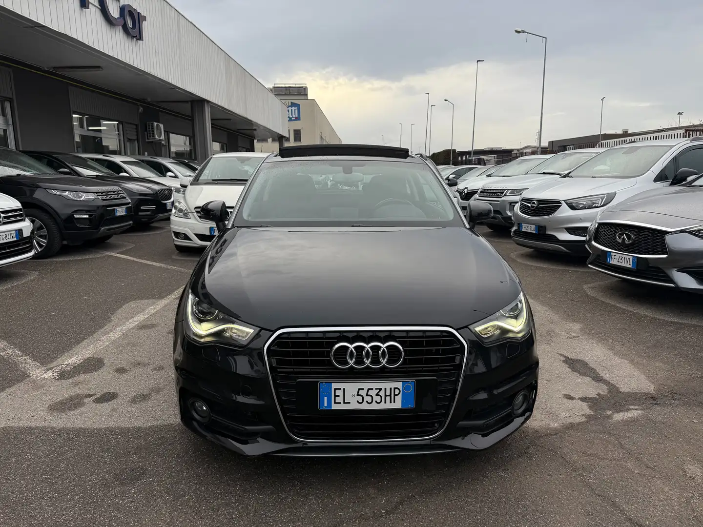 Audi A1 1.4 tfsi TETTO PANORAMICO 122cv s-tronic Nero - 2