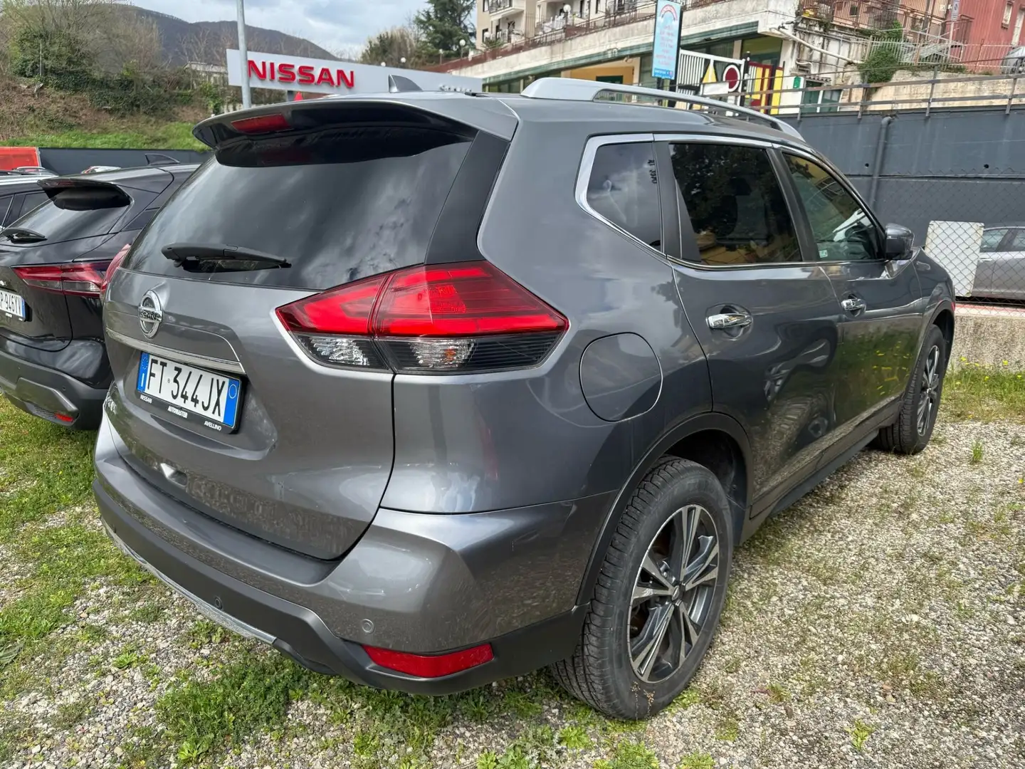 Nissan X-Trail 1.7 dci N-Connecta 4wd - 1