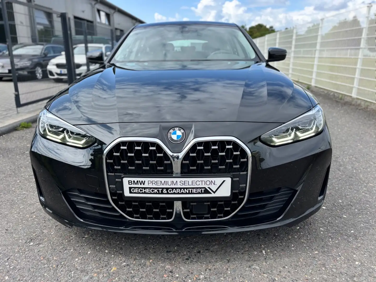 BMW 420 d xDrive Gran Coupe Autom./Navi+Camera/SO+WR Schwarz - 1