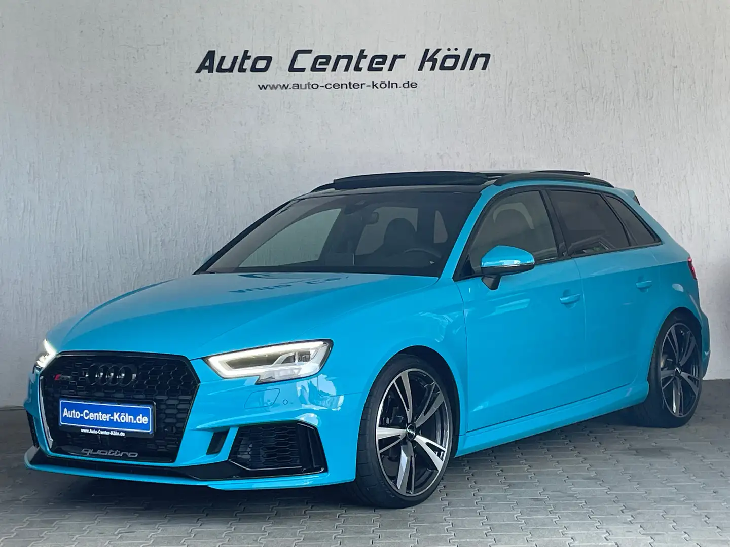 Audi RS3 2.5 TFSI quattro Blue - 1