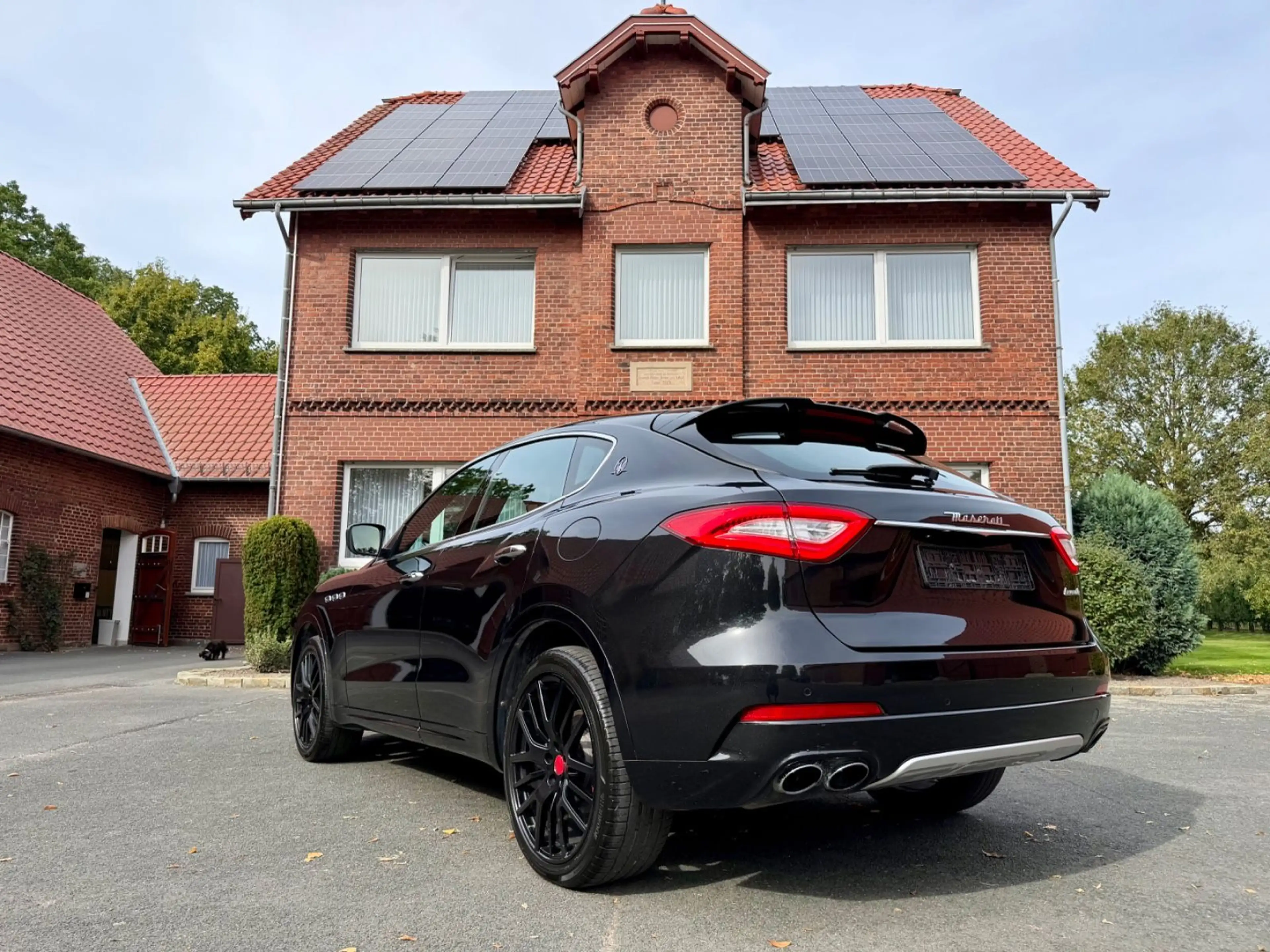 Maserati Levante 3.0 Diesel *Sportpaket* 21 Zoll — photo 11