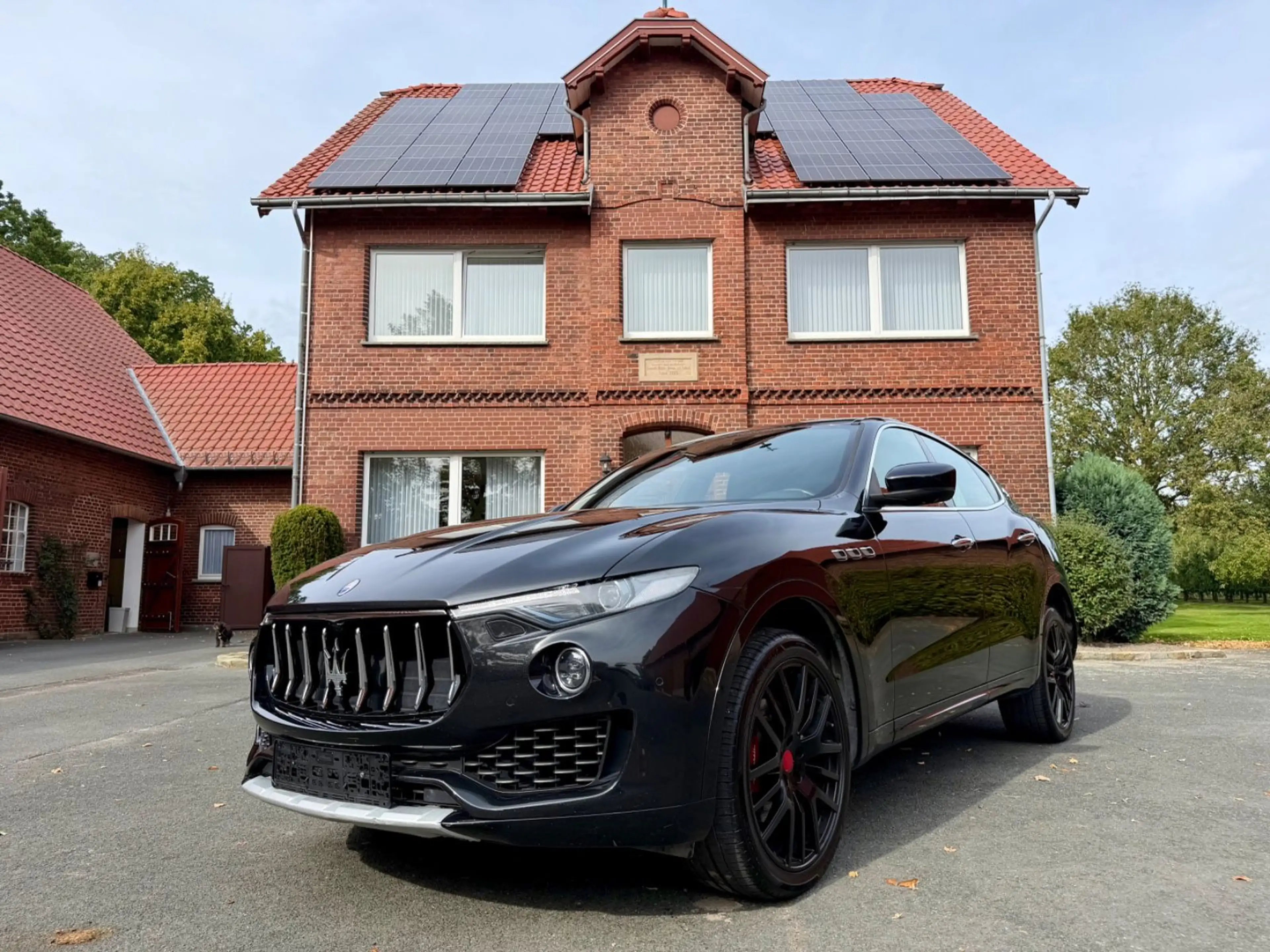 Maserati Levante 3.0 Diesel *Sportpaket* 21 Zoll — photo 3