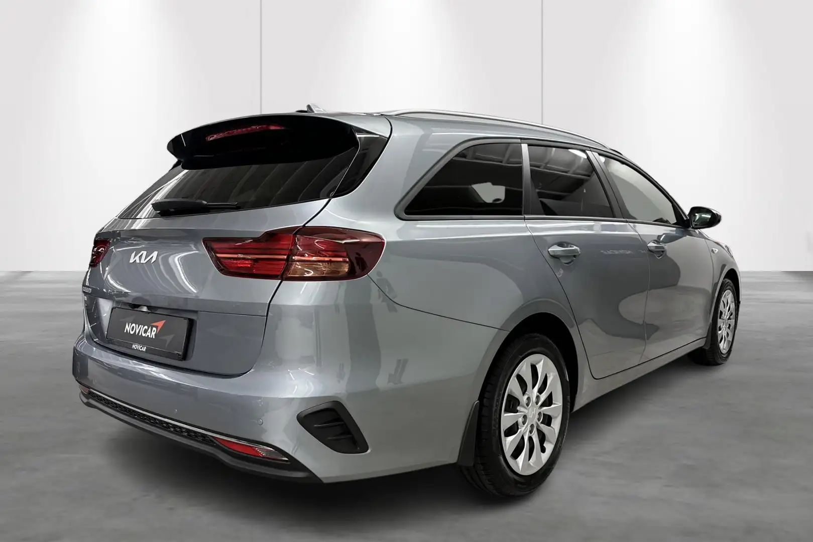 Kia Ceed SW / cee'd SW Sportswagon Navi-Edition + zetelverwarming + stuur Argent - 2