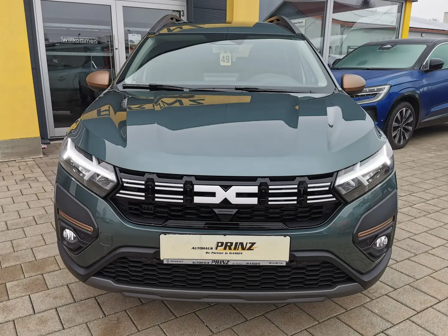 Dacia Jogger TCe 110 Extreme+ (EURO 6e) 7-Sitzer *Vollausstatt. Grün - 2