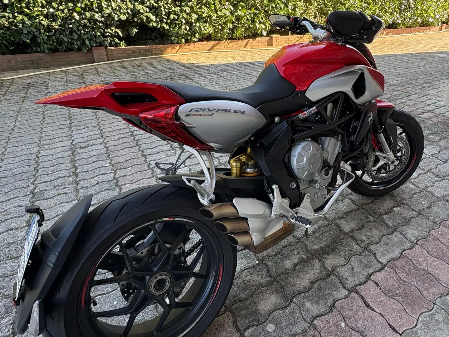 MV Agusta Rivale 800 Eas abs Rood - 1