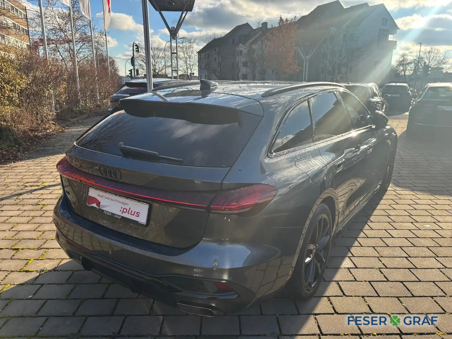 Audi A5 Av.TFSI 110 kW S tro. Interieur Sline+ACC+LED Grau - 2