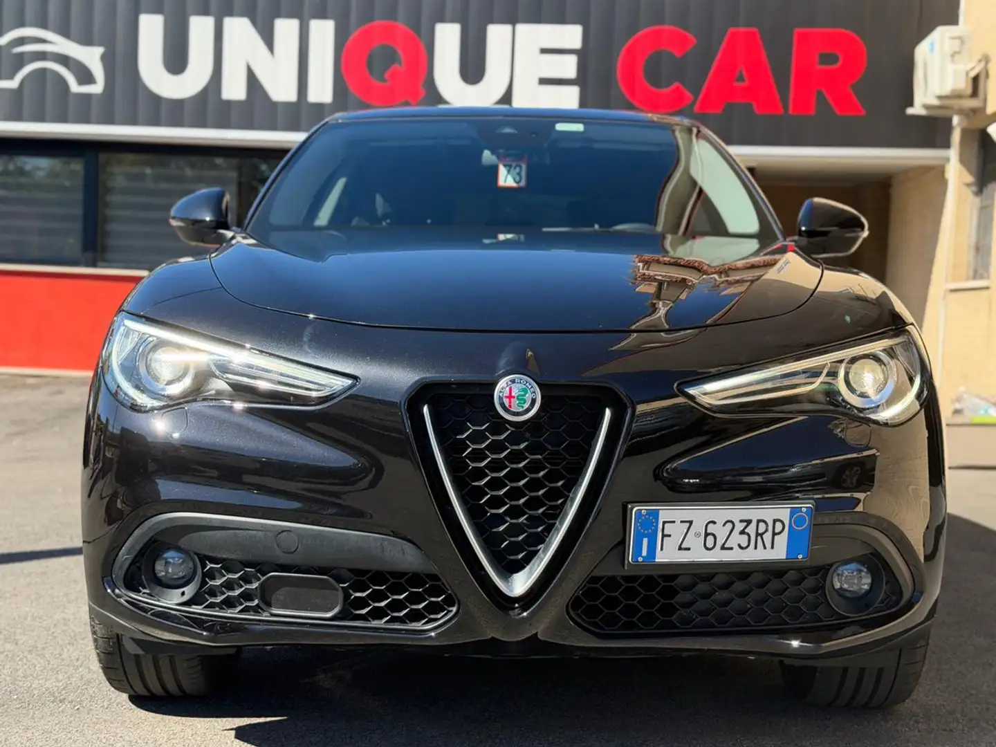 Alfa Romeo Stelvio 2.2 Turbodiesel 190 CV AT8 Q4 Sport-Tech Negro - 2