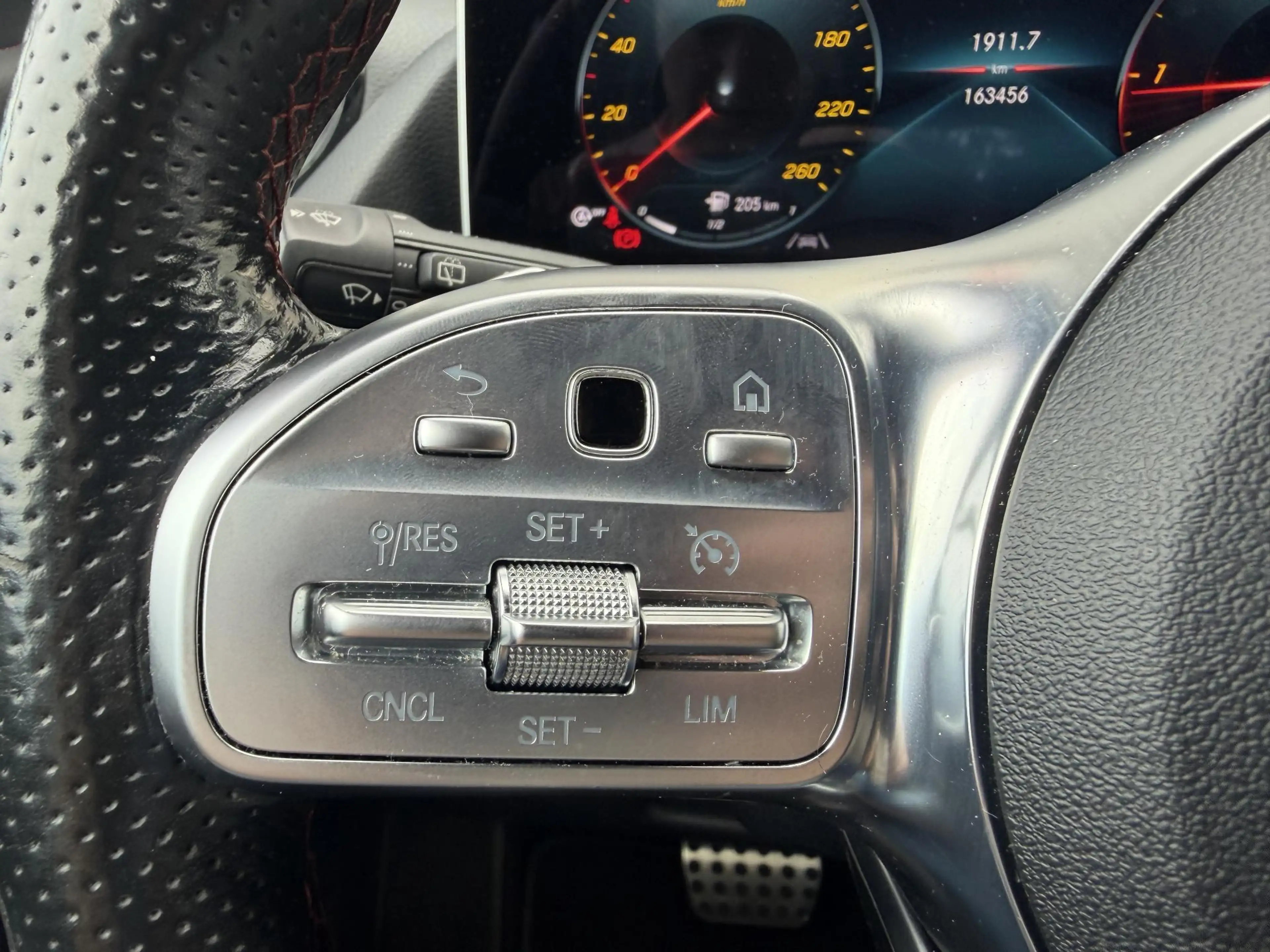 Mercedes-Benz B 180 180d AMG | Camera | Widescreen | DAB | Navigatie | — photo 13