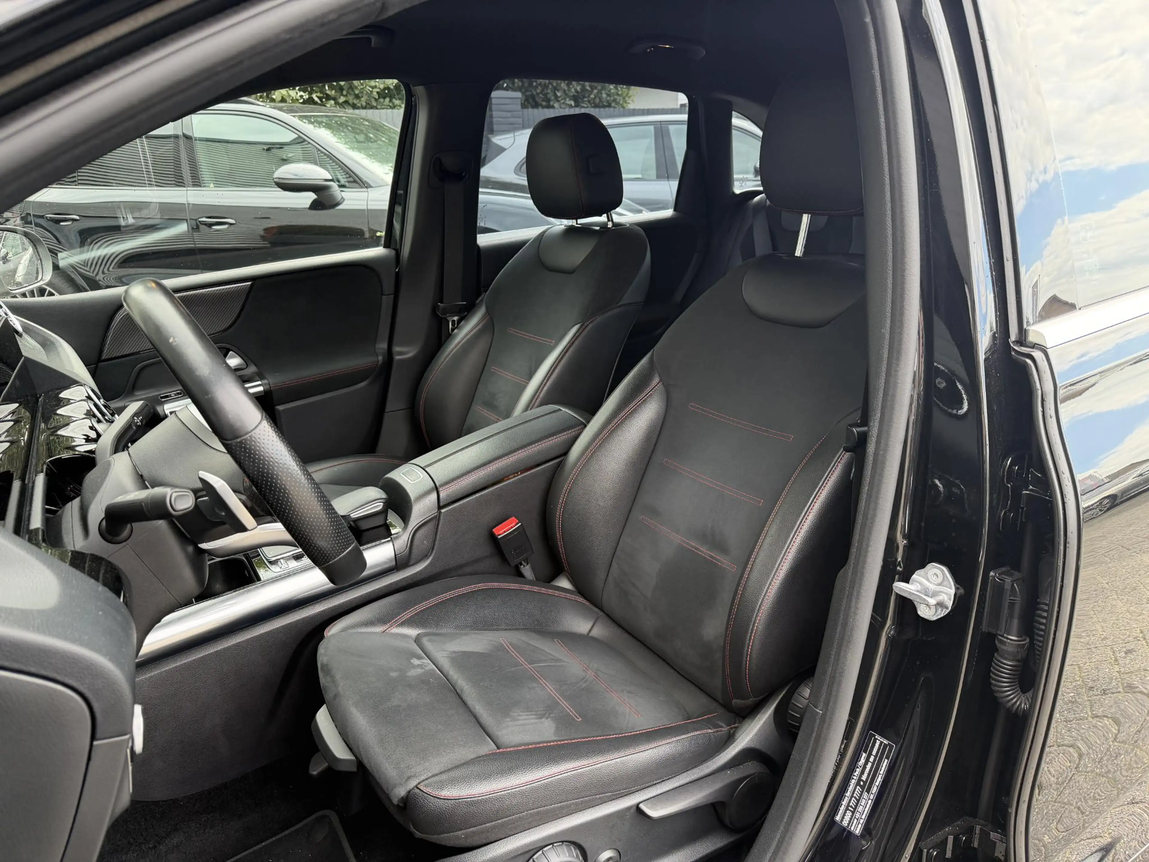 Mercedes-Benz B 180 180d AMG | Camera | Widescreen | DAB | Navigatie | — photo 12