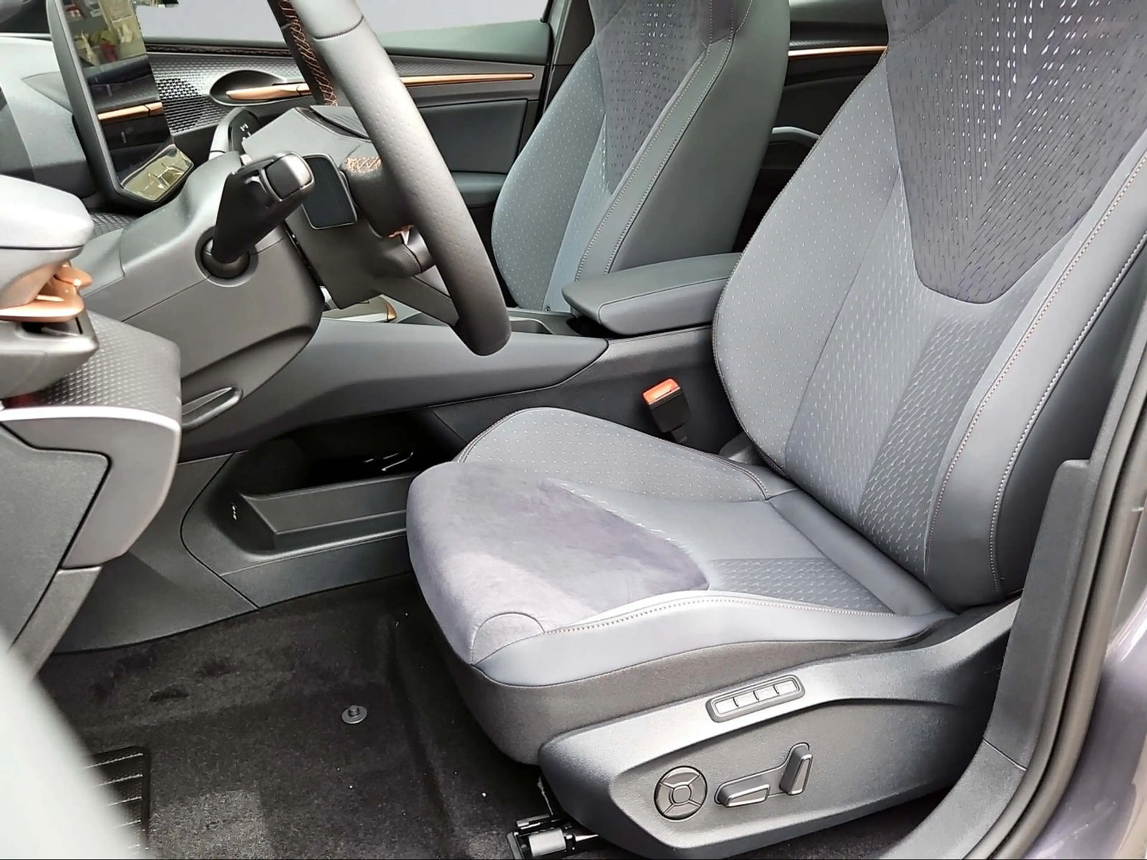 CUPRA Raval ENDURANCE 52/55 155kW/211 PS — photo 14