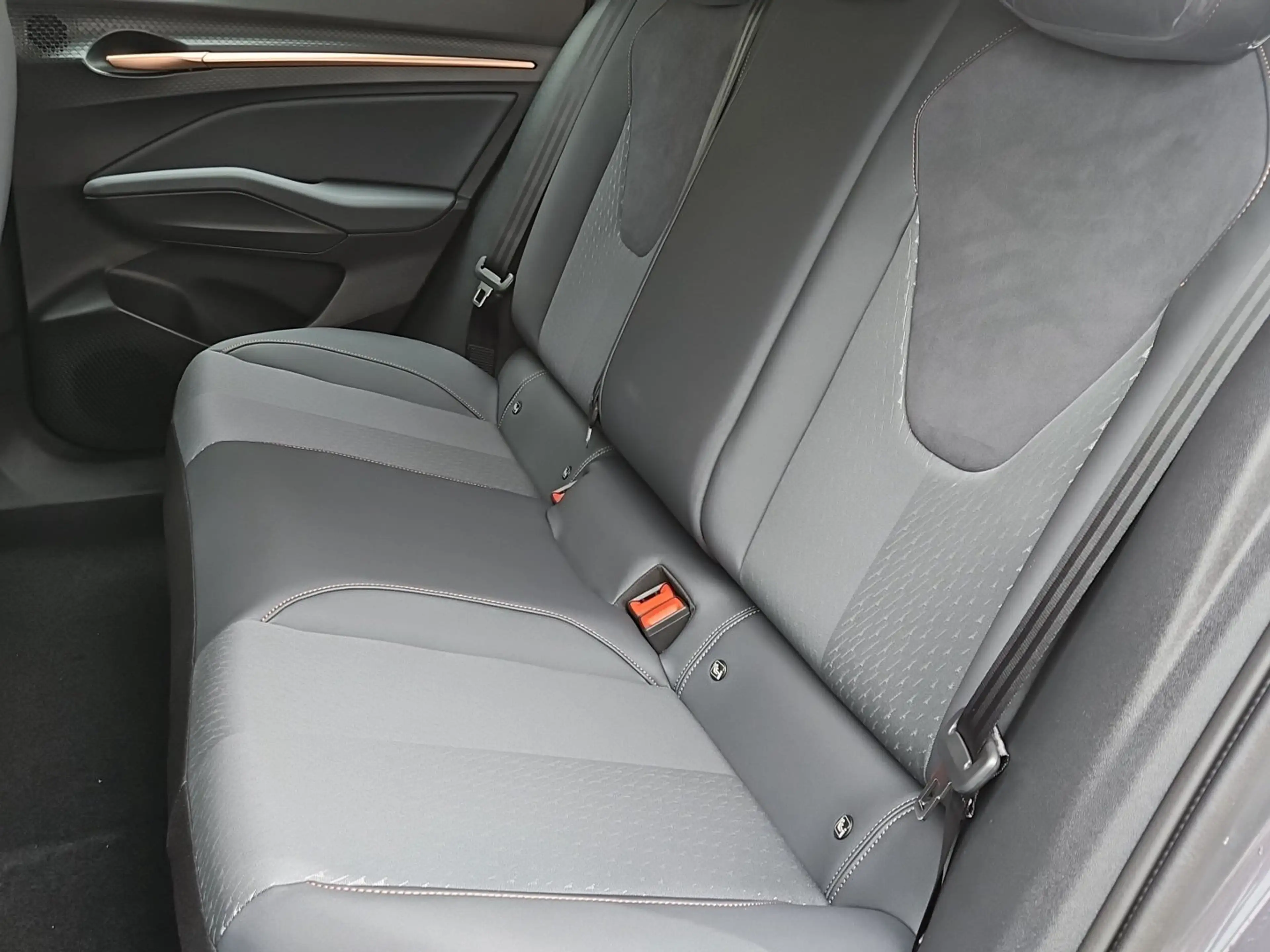 CUPRA Raval ENDURANCE 52/55 155kW/211 PS — photo 13