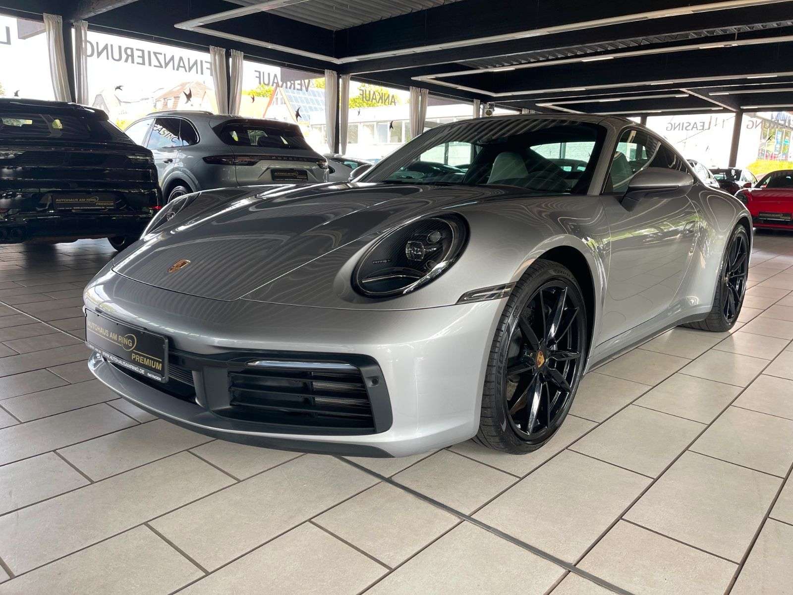 Porsche 992