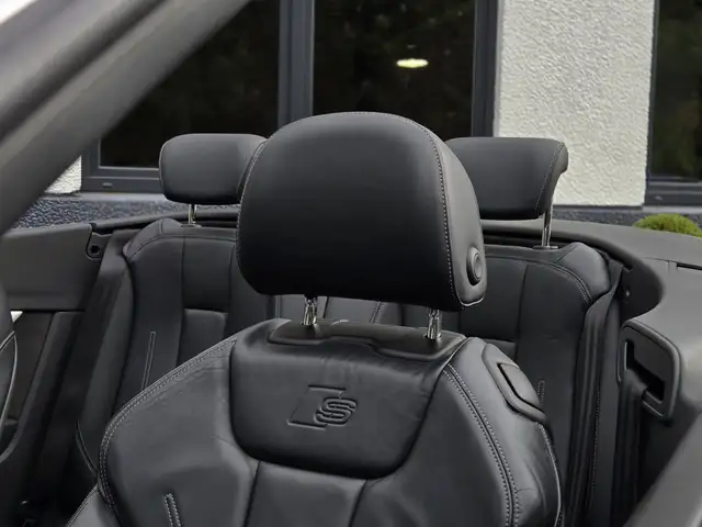 Audi A5 Cabriolet view 10