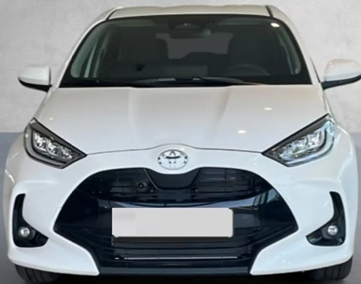 Toyota Yaris Blanc - 1