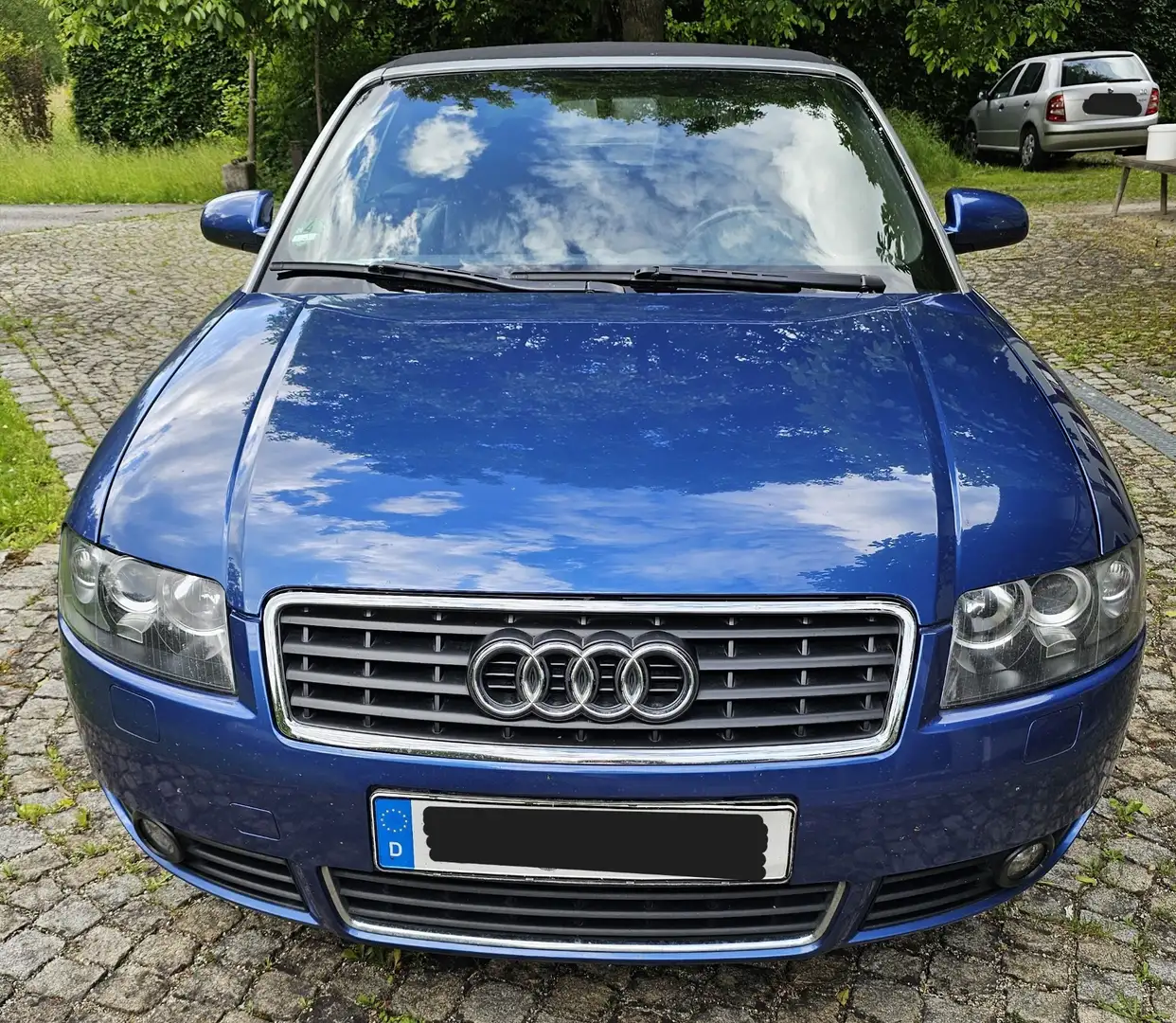 Audi A4 Cabriolet 2.4 Blau - 1