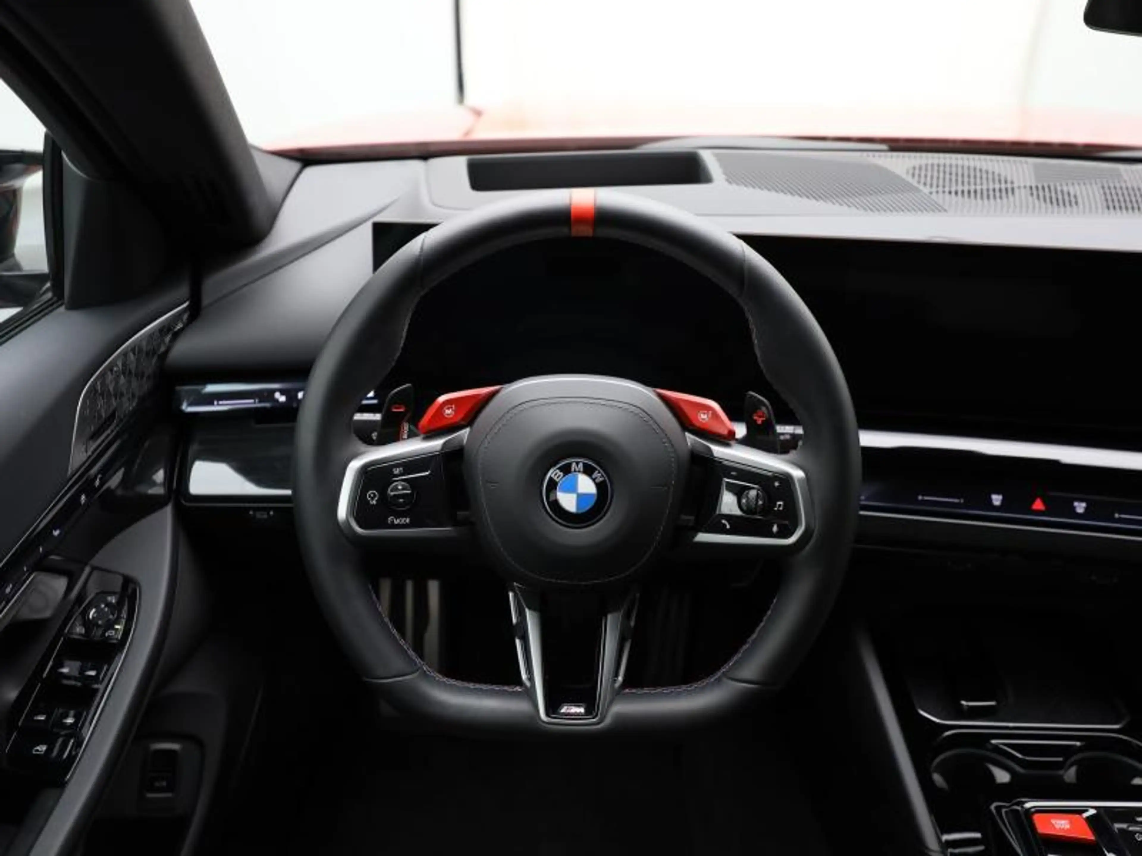 BMW M5 SAKHIR ORANGE - SPECIAL REQUEST — photo 9