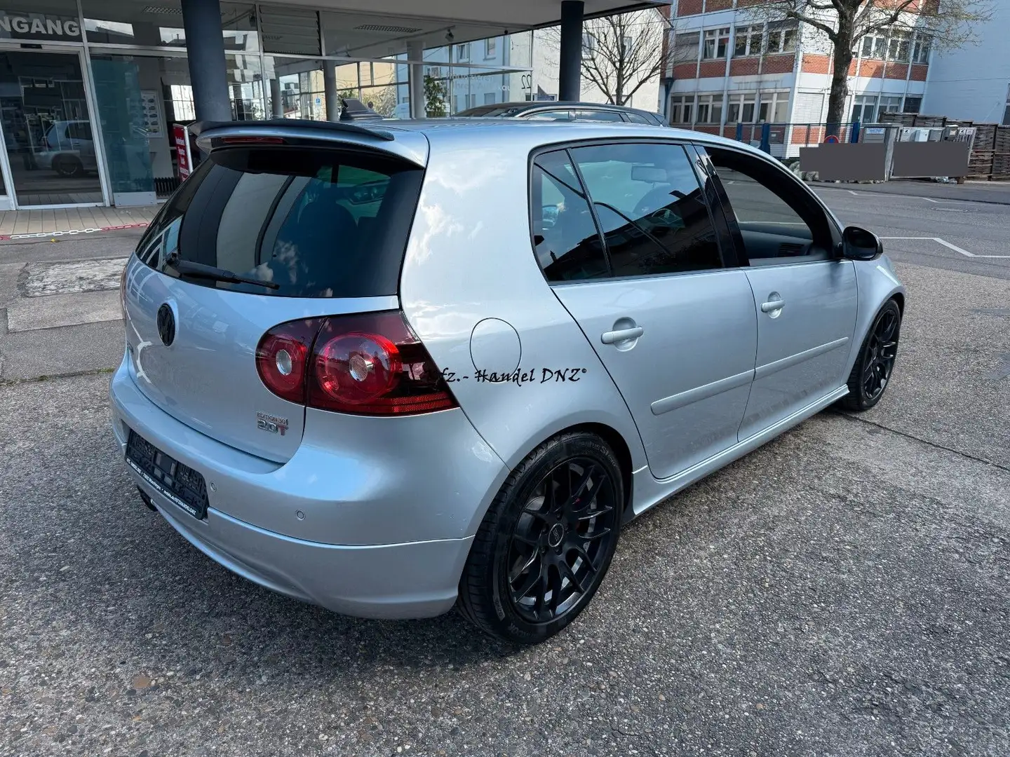 Volkswagen Golf V GTI "EDITION 30" *DSG*BI-XENON*2.HAND* Silber - 2
