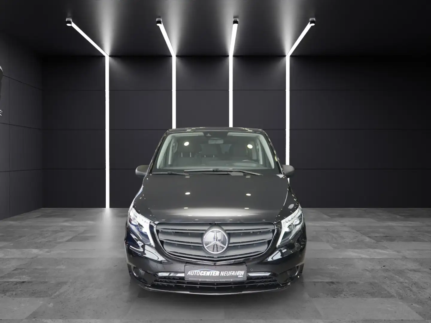 Mercedes-Benz Vito 116CDI Pro lang+NAVI+KAMERA+AHK+TEMPOMAT+9 SITZE Black - 2