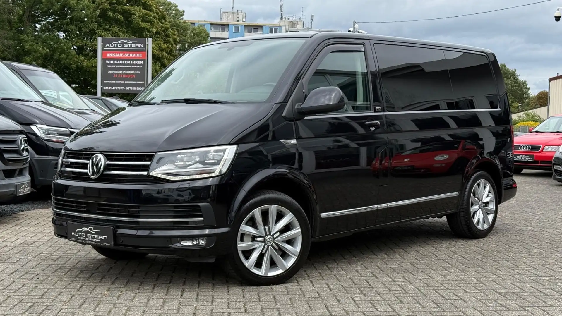 Volkswagen T6 Multivan 2.0 TDI 4M ACC NAVI RCAM AHK S.HEIZ Noir - 1