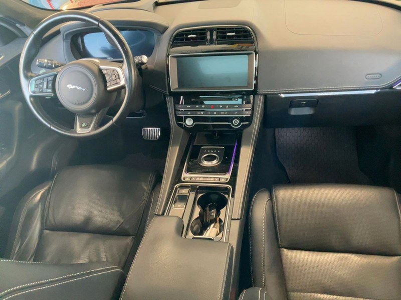 Jaguar F-Pace F-PACE R-Sport 30d AWD — photo 2