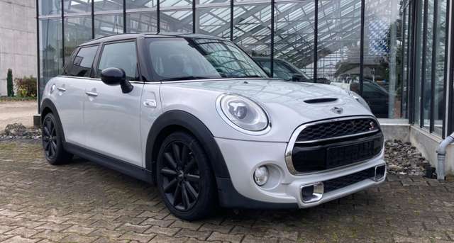 Imagine MINI Cooper SD COOPER SD Mini 5-trg. Navi Automatik PDC LED