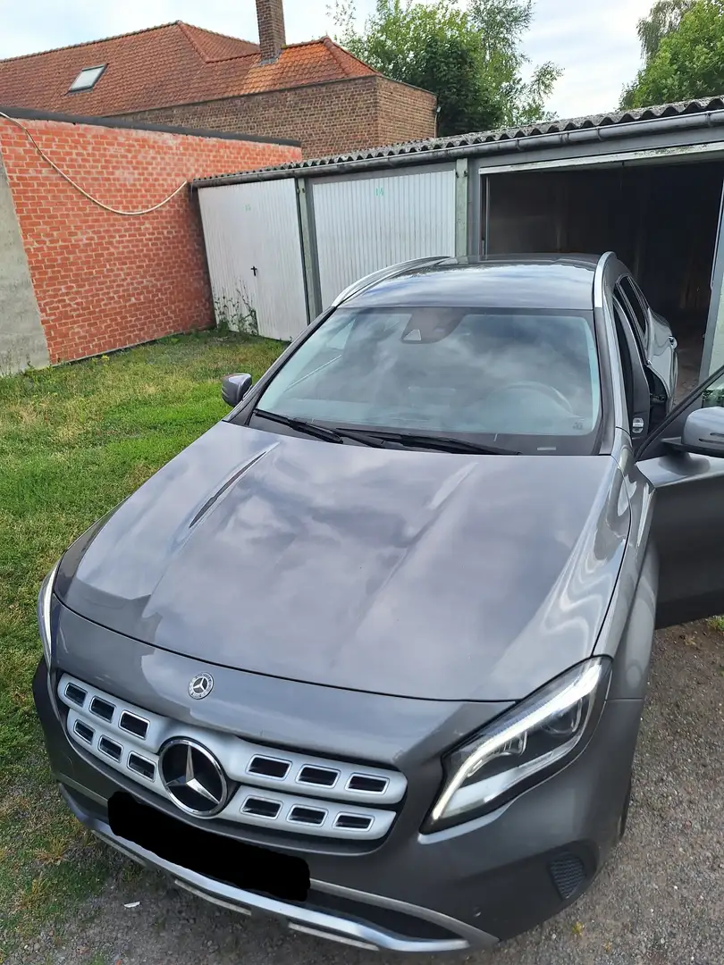 Mercedes-Benz GLA 200 GLA 200 d Gris - 2