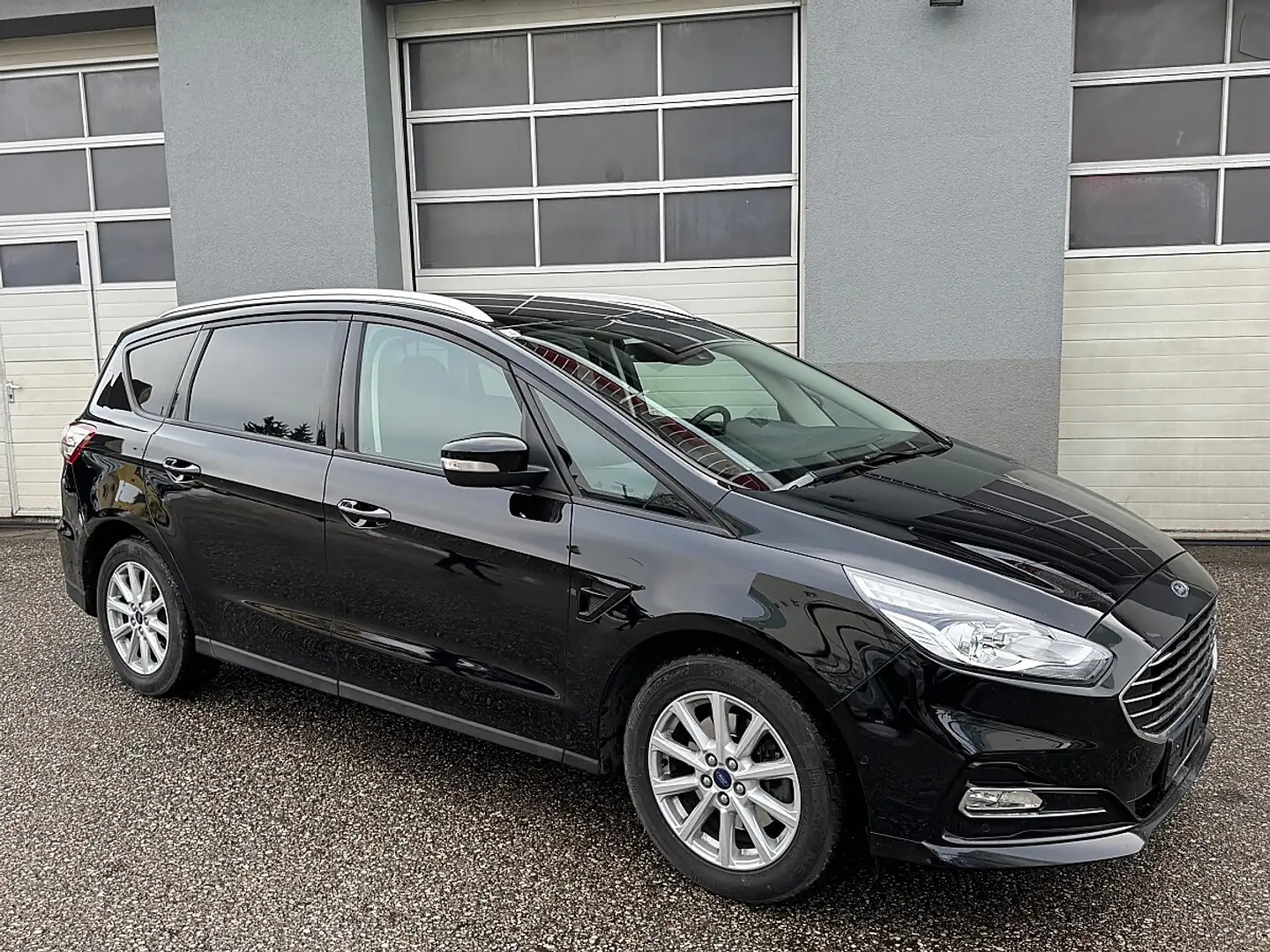 Ford S-Max S-MAX Business 2.0 EcoBlue Aut. Schwarz - 2