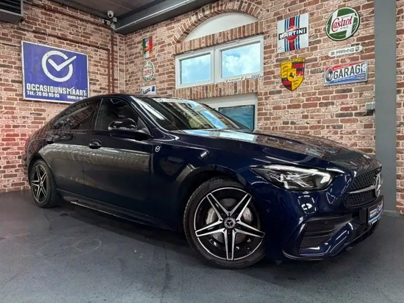 MERCEDES-BENZ Clasa C