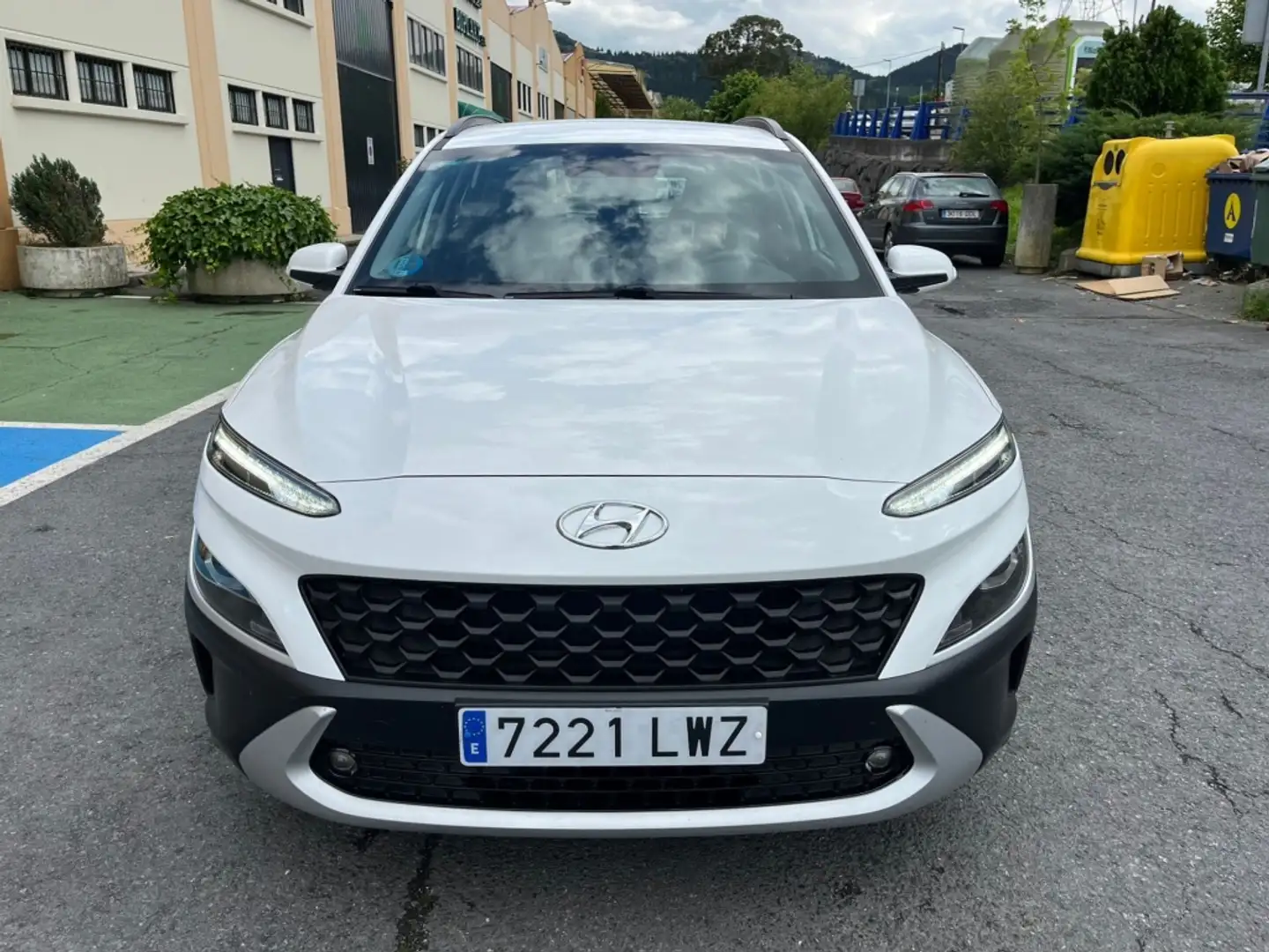 Hyundai KONA HEV 1.6 GDI DT Maxx Blanco - 2