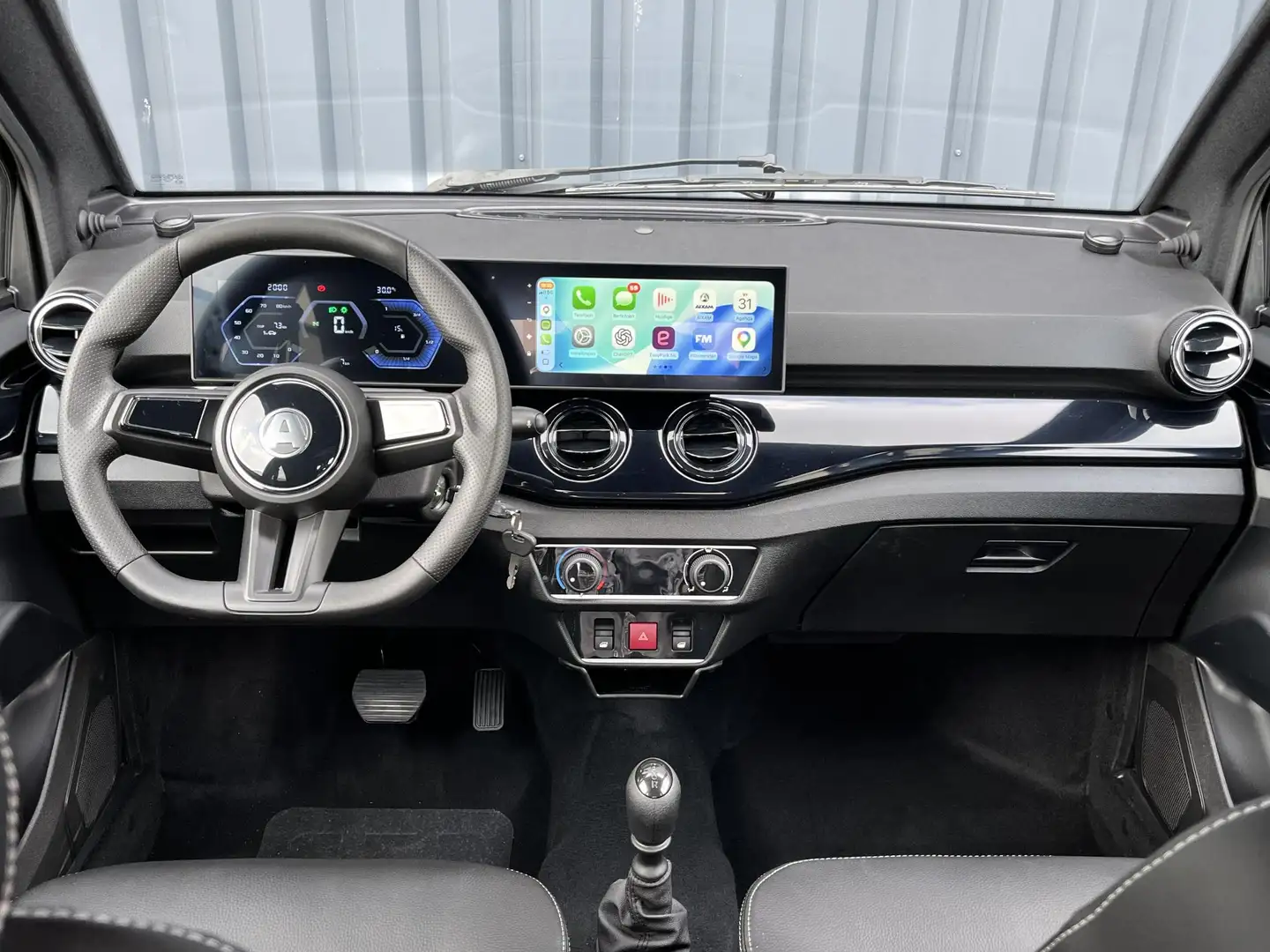 Aixam Sport Coupé Grau - 2