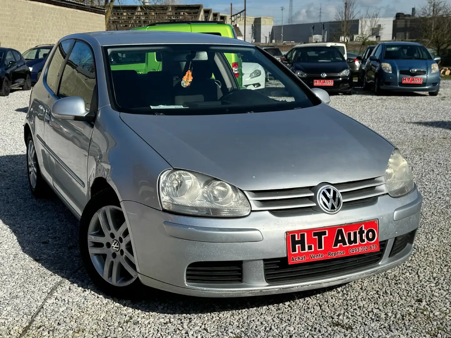 Volkswagen Golf 1.9 TDi/ a vendre dans l’etat sans controle Argent - 2