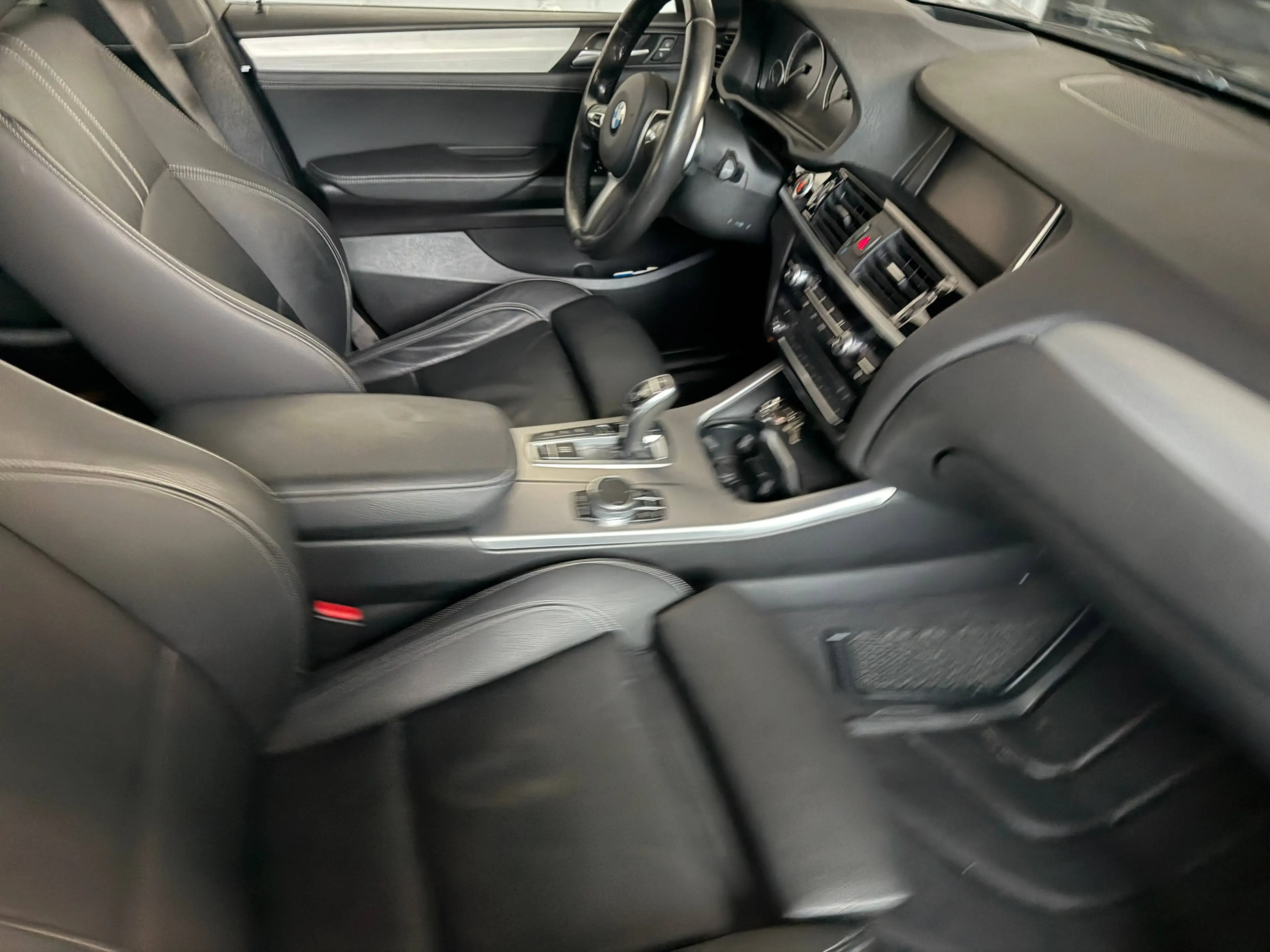 BMW X3 xDrive 30d M Sport *KAMERA*SITZHEIZUNG*HEAD-UP* — photo 11