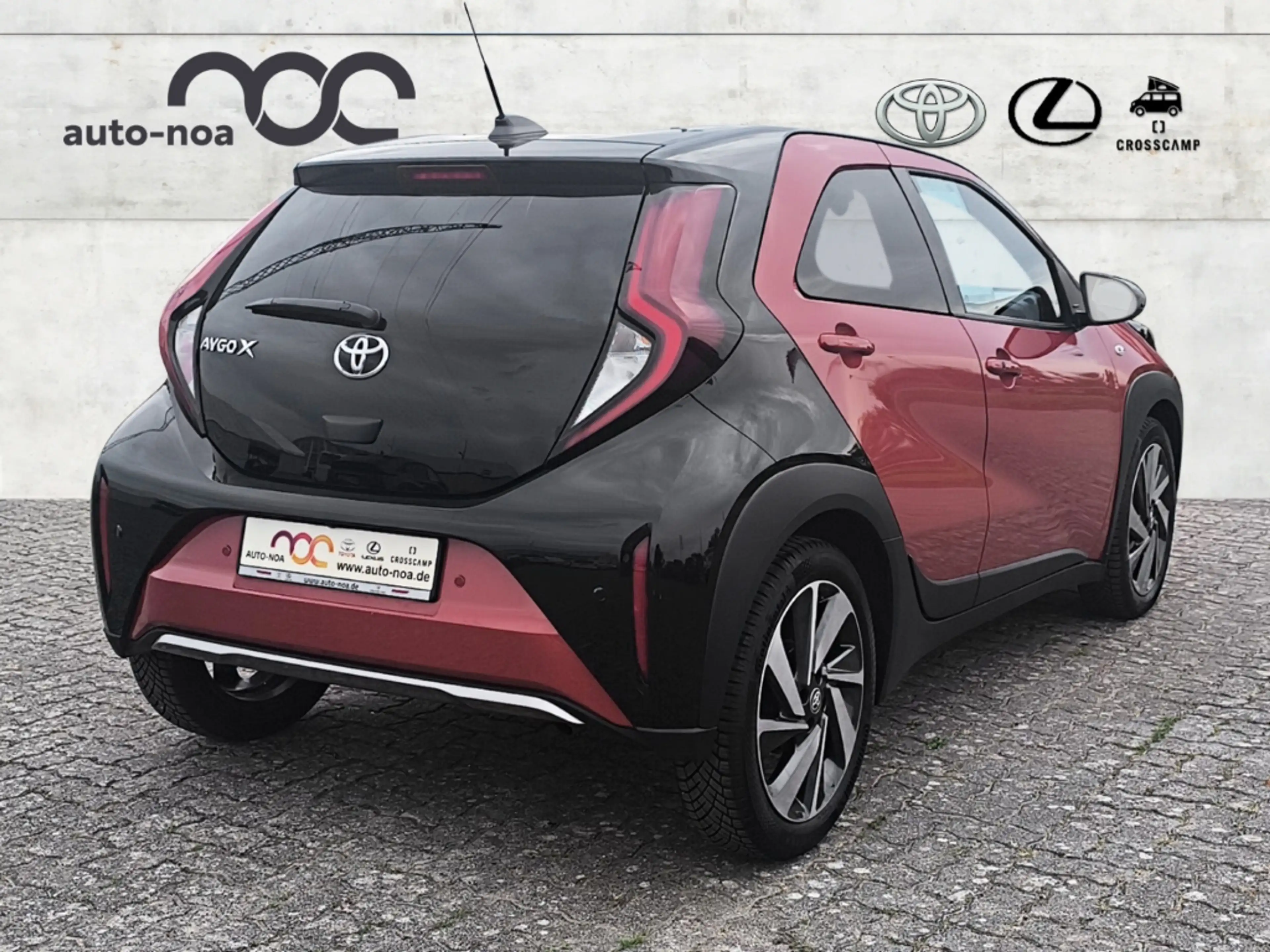 Toyota Aygo X Explore Soundsystem JBL LED Apple CarPlay Android — photo 2