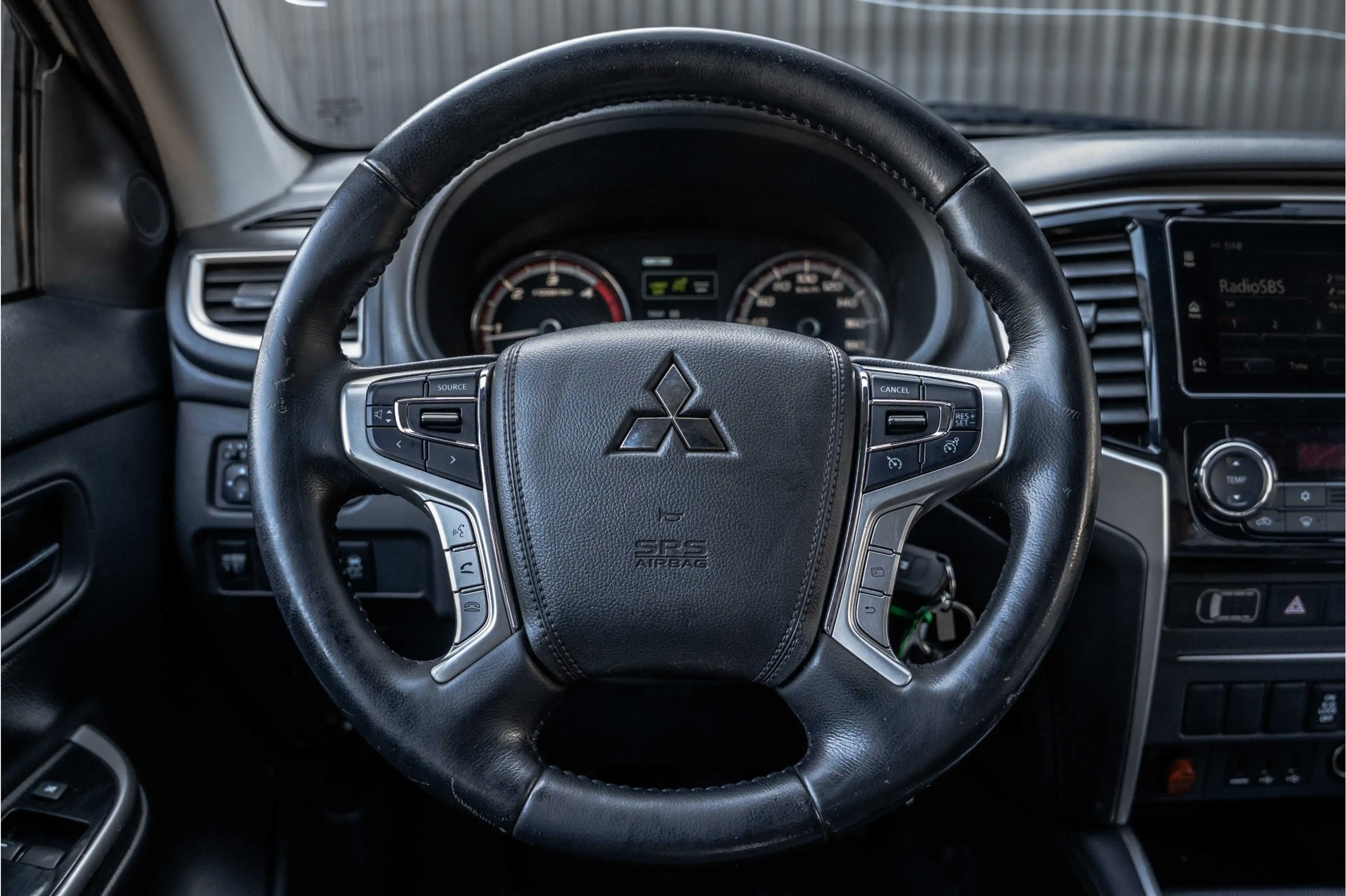 Mitsubishi L200 4X4 | Camera | Cruise | 1e Eigenaar | Airco | Trek — photo 13