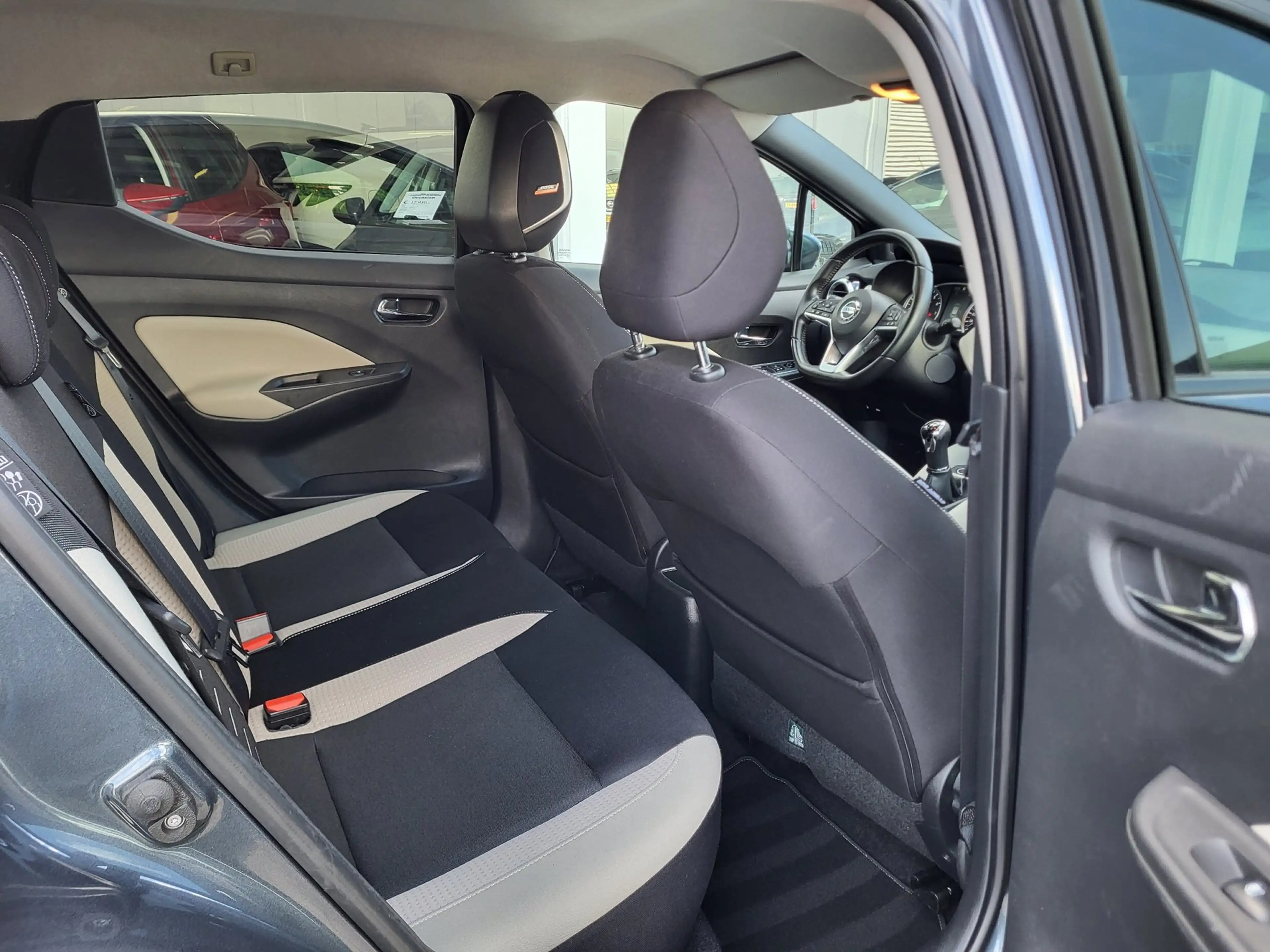 Nissan Micra 1.0 IG-T Tekna / Stoelverwarming / Climate Control — photo 22