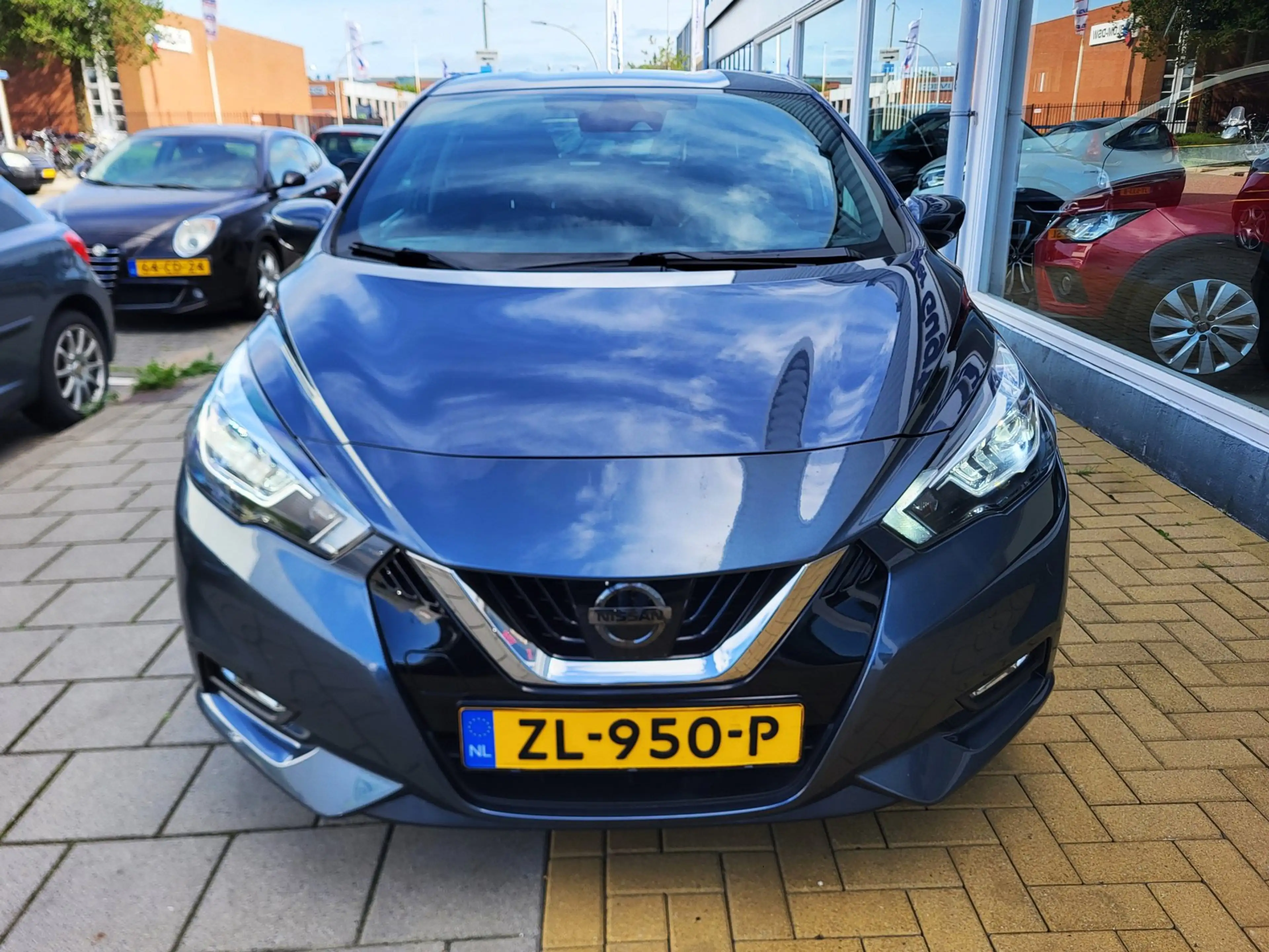 Nissan Micra 1.0 IG-T Tekna / Stoelverwarming / Climate Control — photo 2