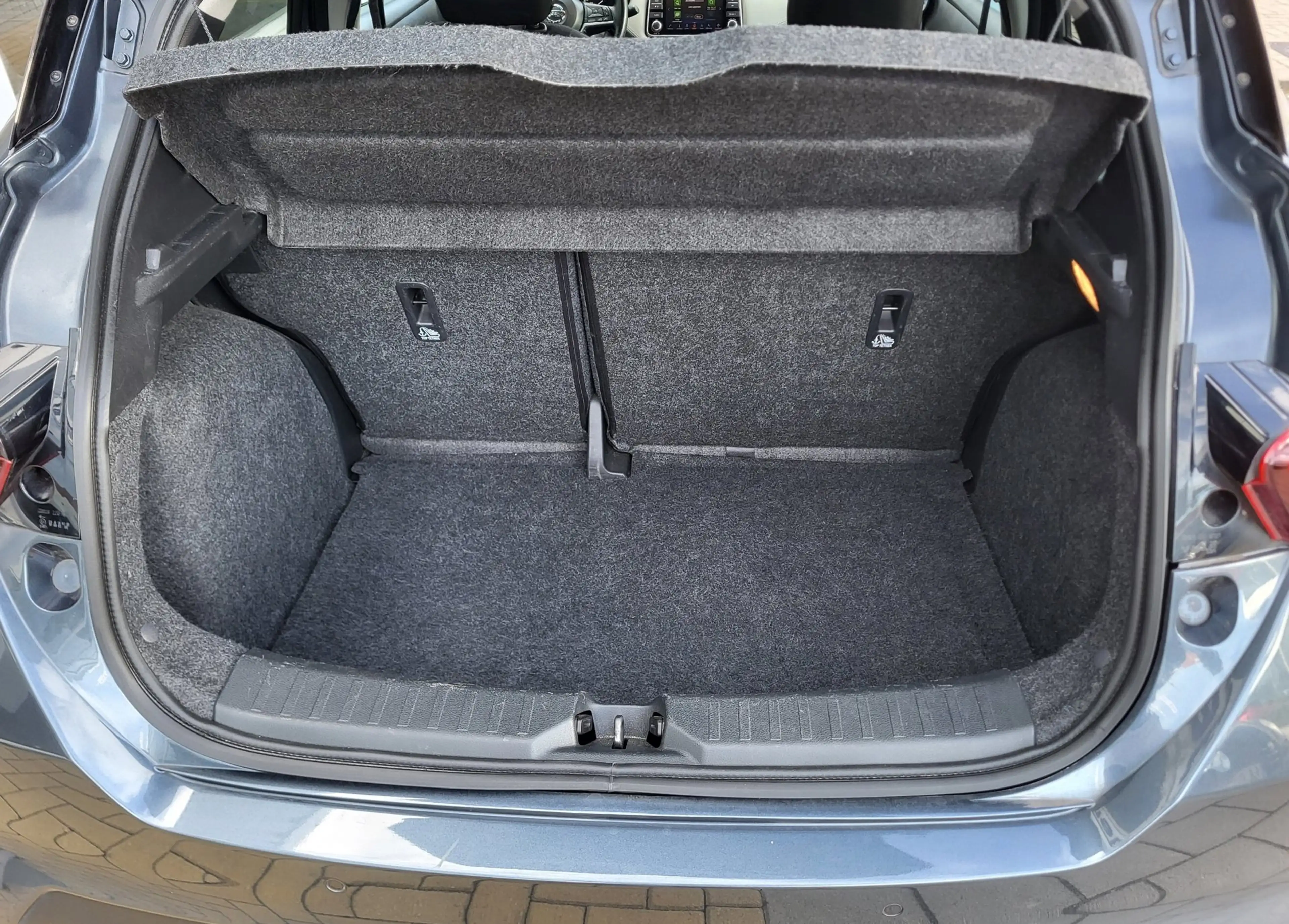 Nissan Micra 1.0 IG-T Tekna / Stoelverwarming / Climate Control — photo 23