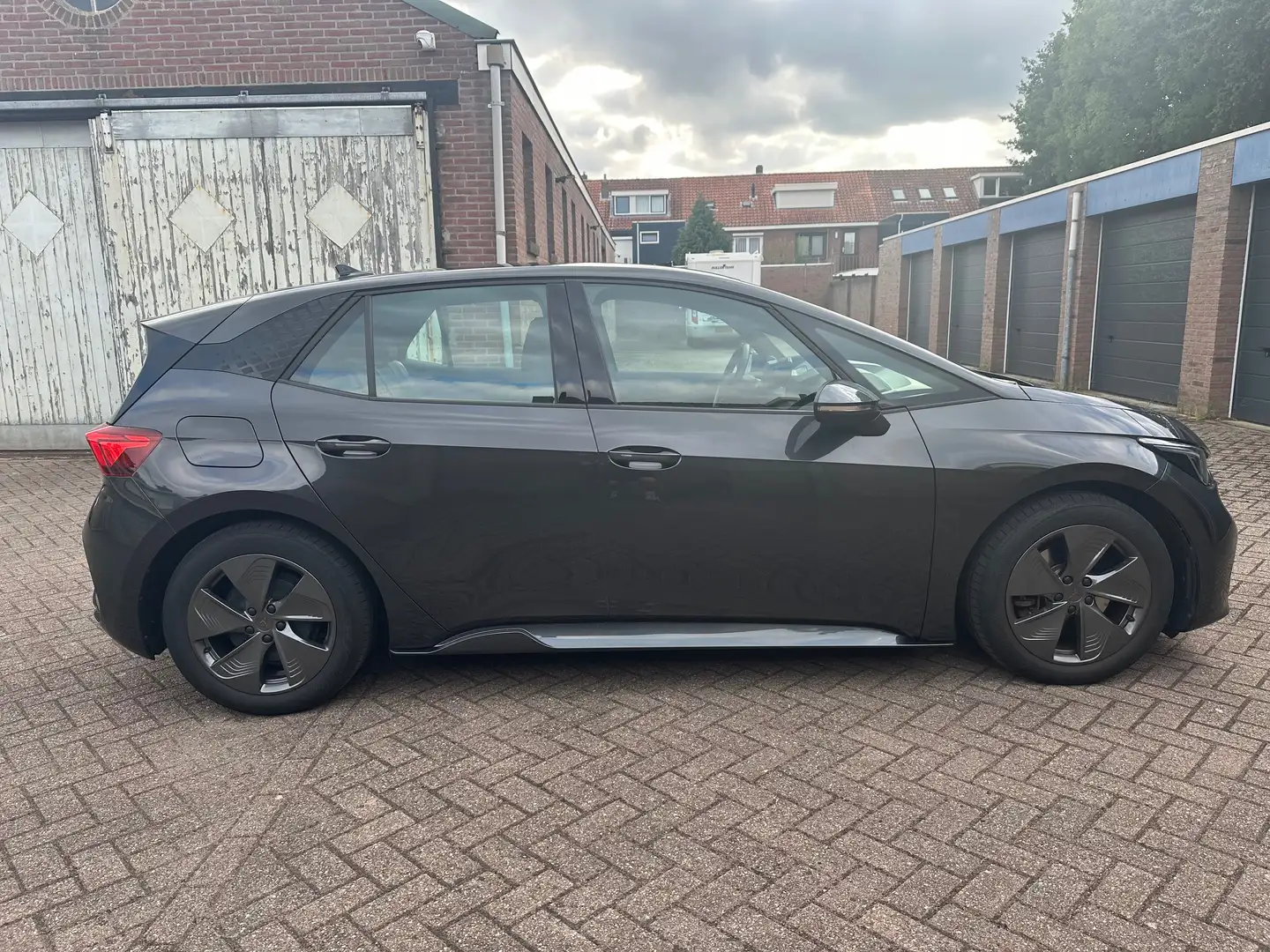 CUPRA Born Born Business One 62 kWh Gri - 2