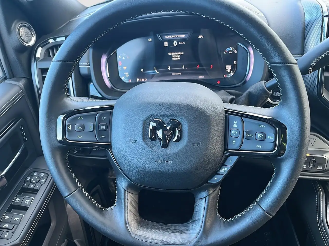 RAM 3500 снимка RAM 3500