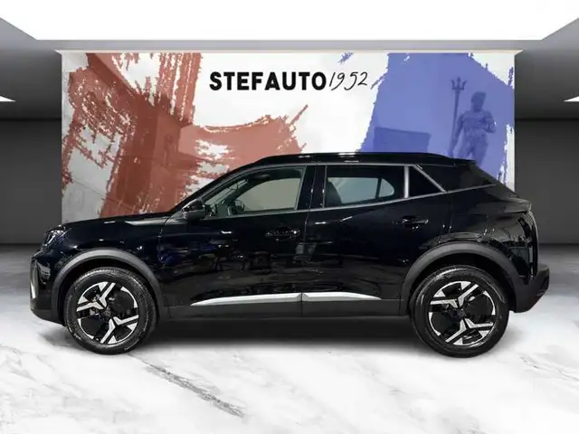 Peugeot 2008 view 3