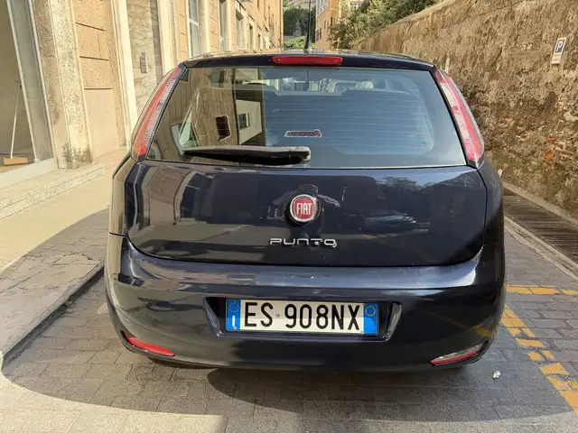Fiat Punto view 4