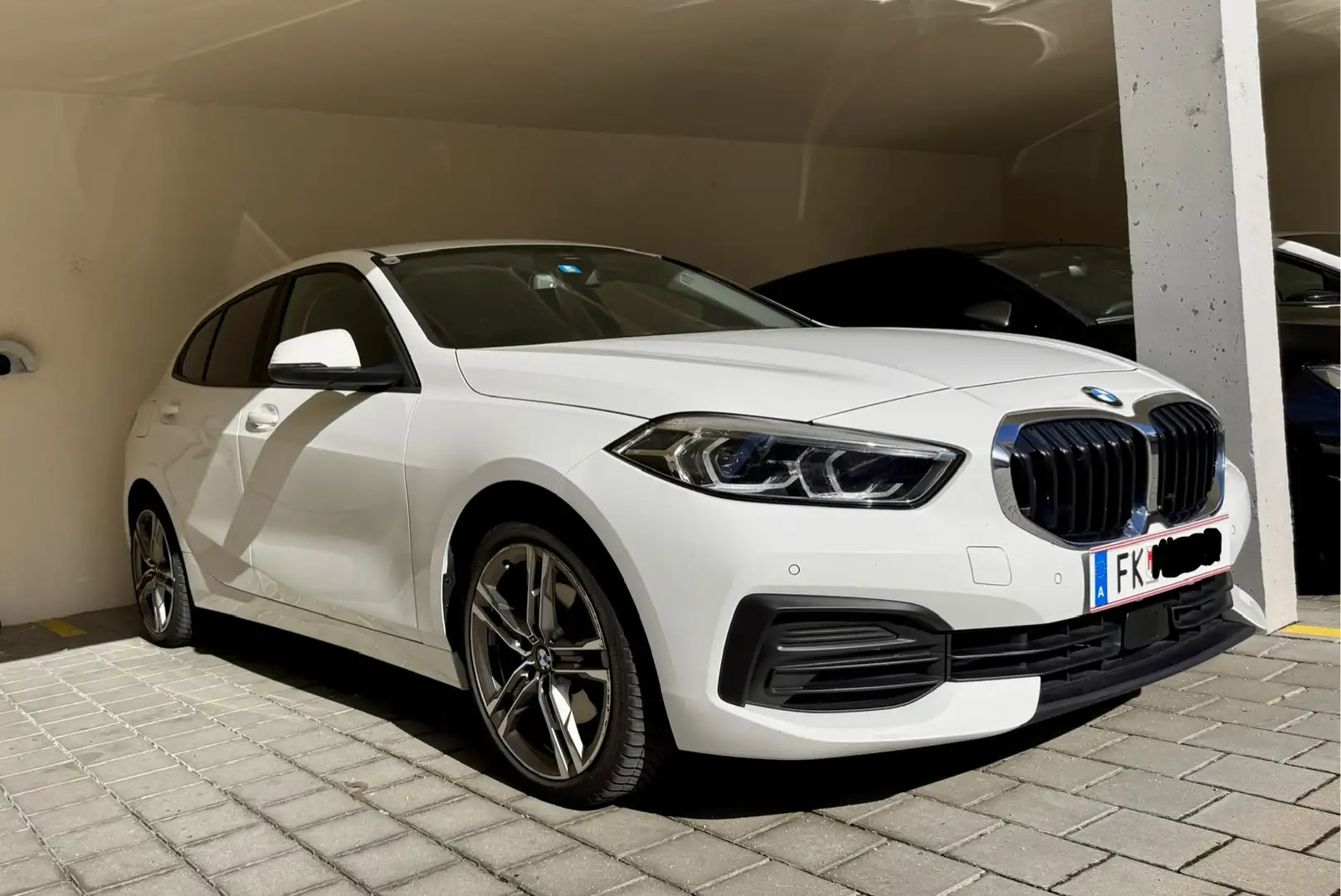 BMW 118 118d Aut. - 1