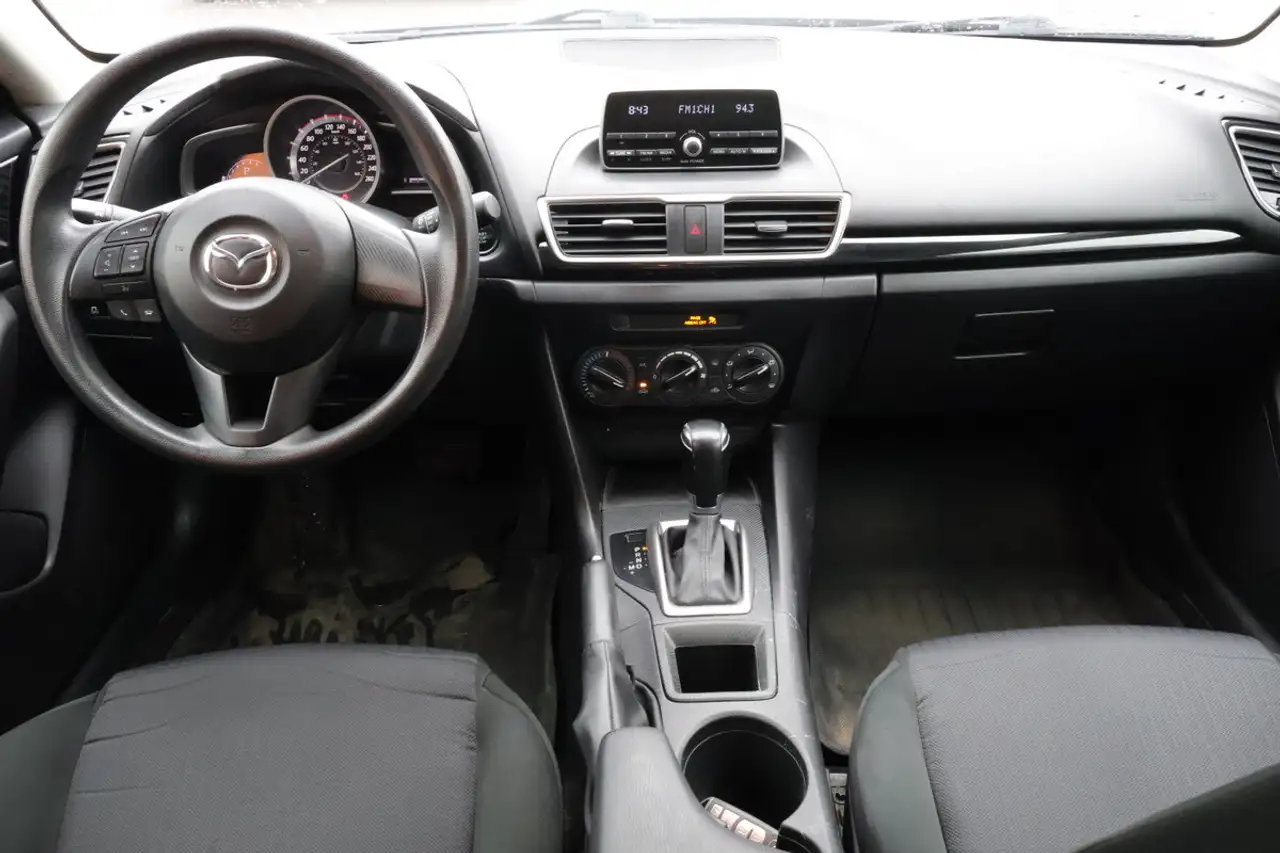 Mazda 3 photo Mazda 3