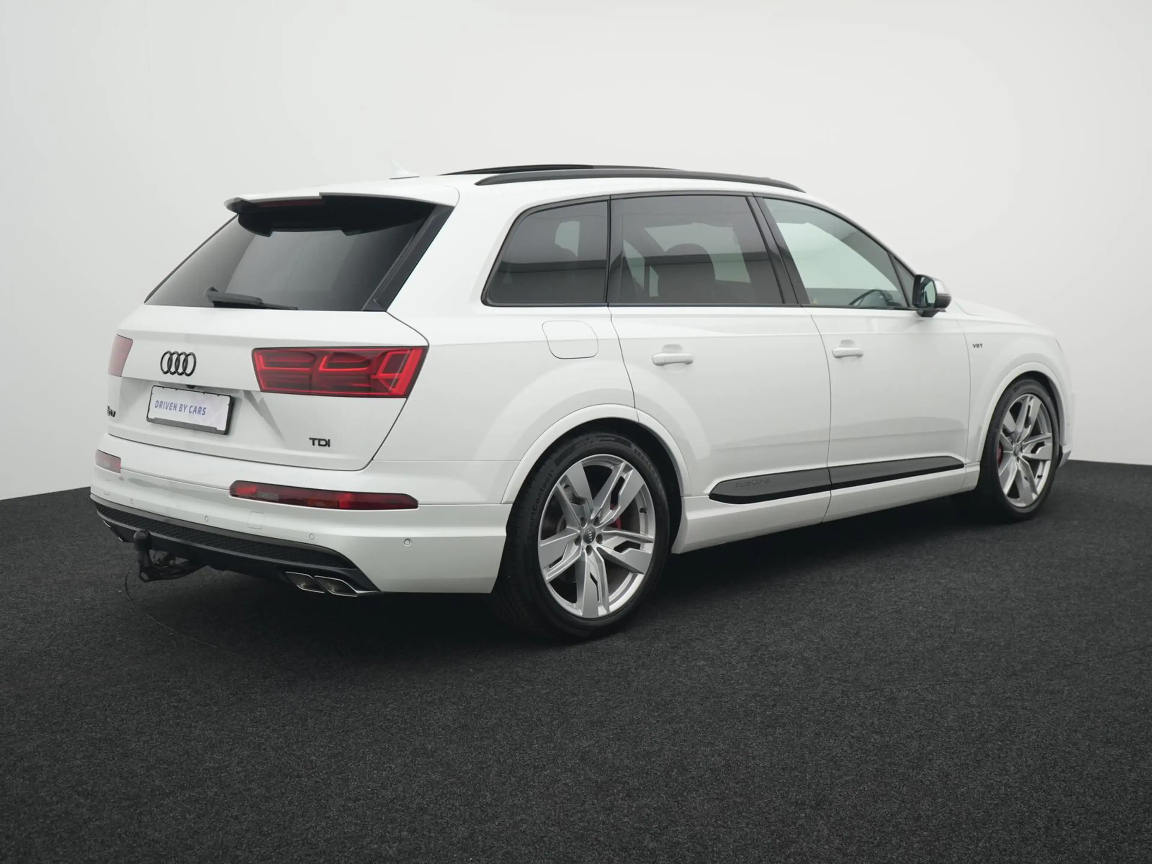 Audi SQ7 quattro,7P,MATRIX,HUD,BOSE,PANO,AHK,360,LUFT — photo 5