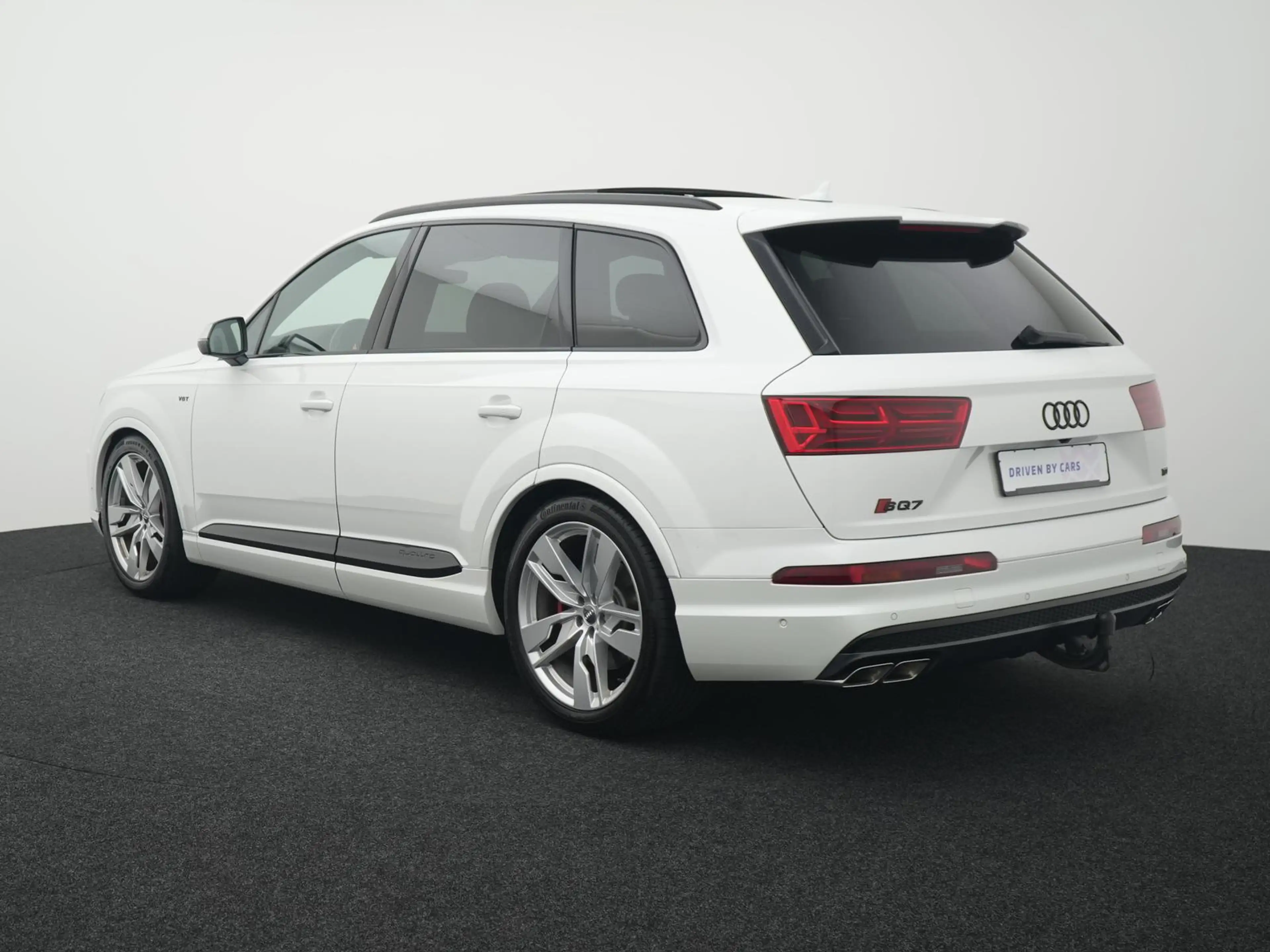 Audi SQ7 quattro,7P,MATRIX,HUD,BOSE,PANO,AHK,360,LUFT — photo 4