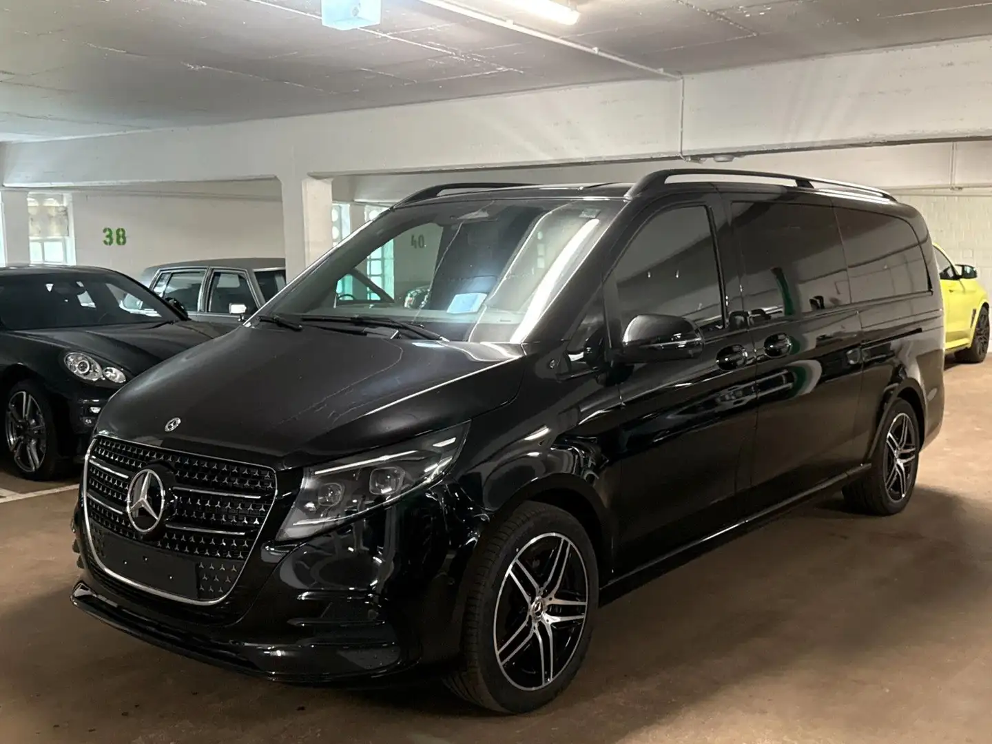 Mercedes-Benz V 300 V300d 4M EXCLUSIVE extralang *AMG**AIR**VIP** Nero - 1