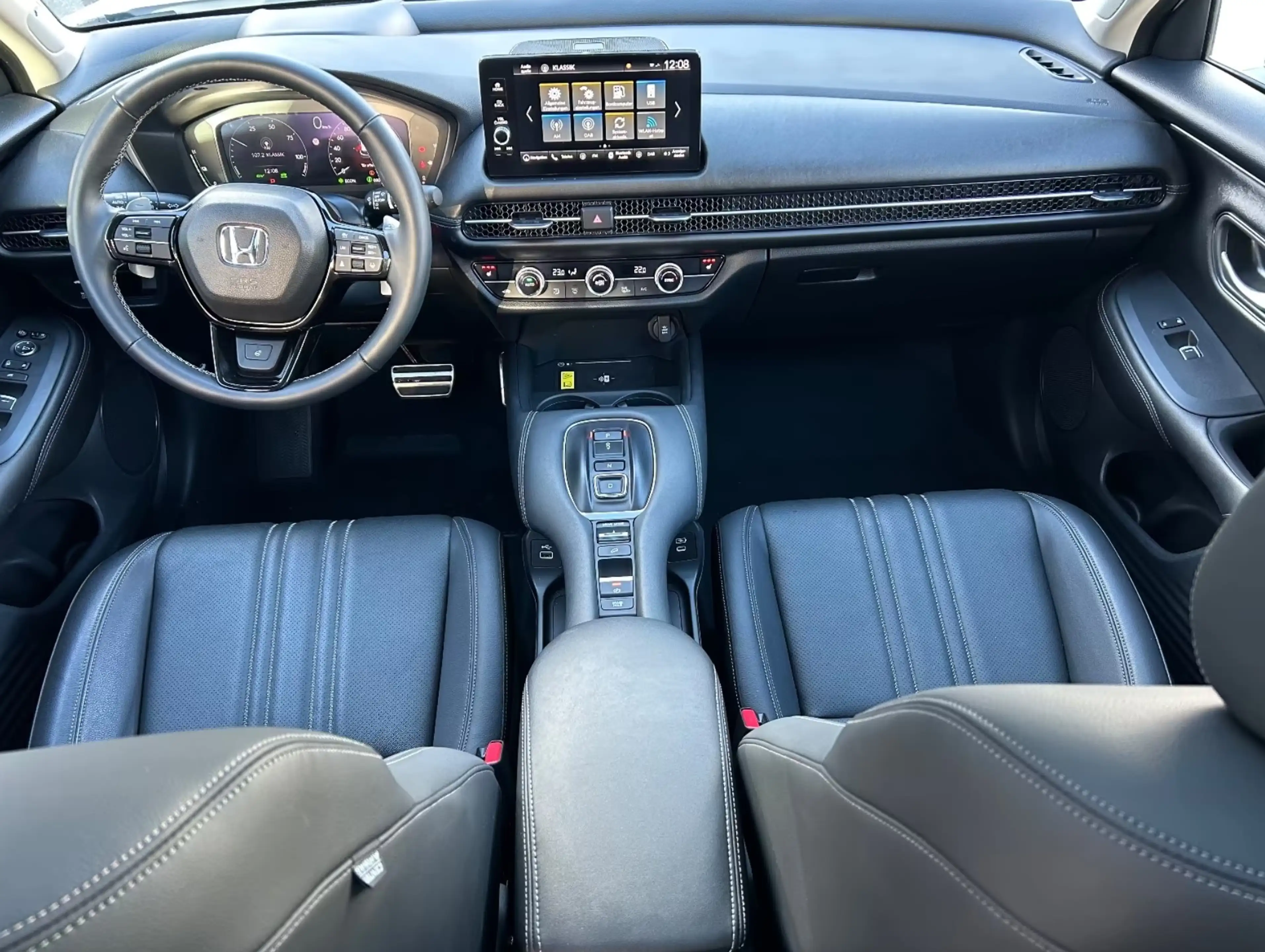 Honda ZR-V 2.0 e:HEV Advance Panorama dak/Leder/Camera/Head-u — photo 13